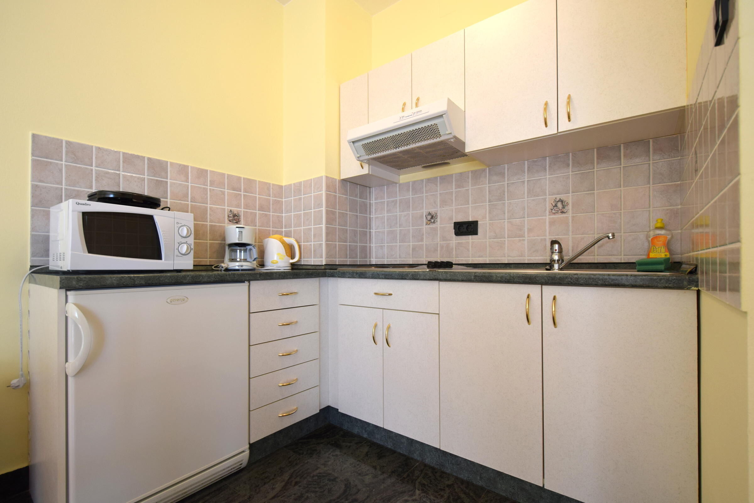 Apartments Luka 62148-A1