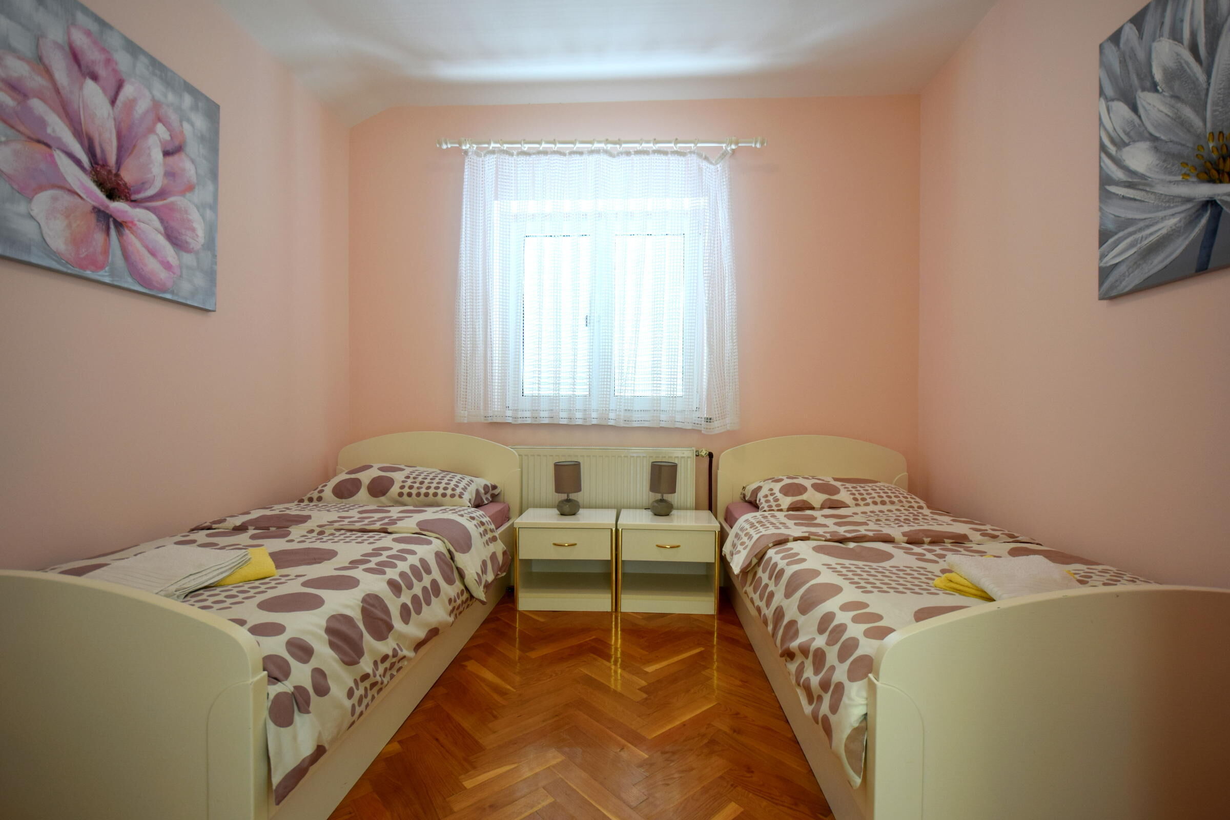 Apartments Luka 62148-A1