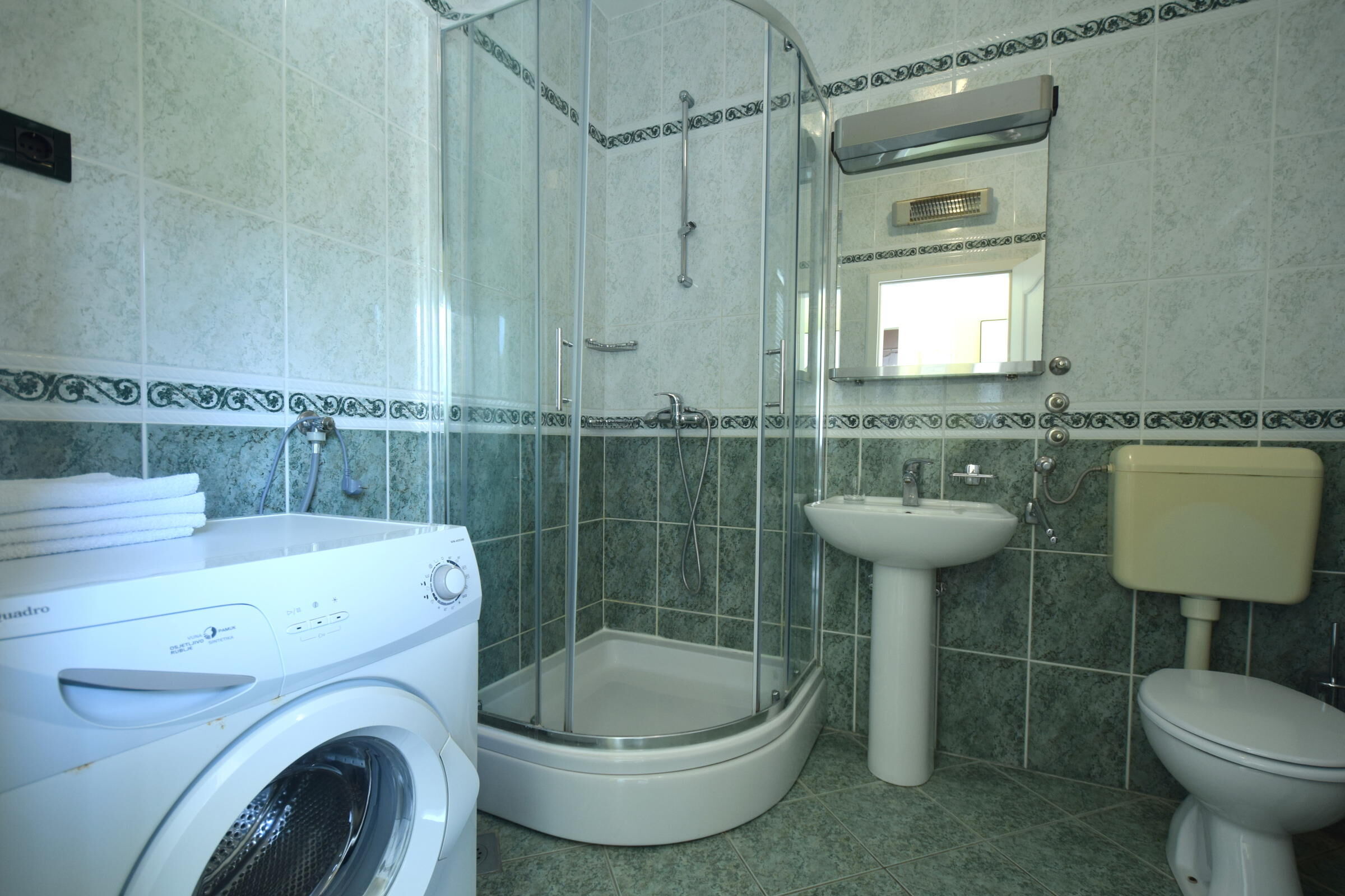 Apartments Luka 62148-A1