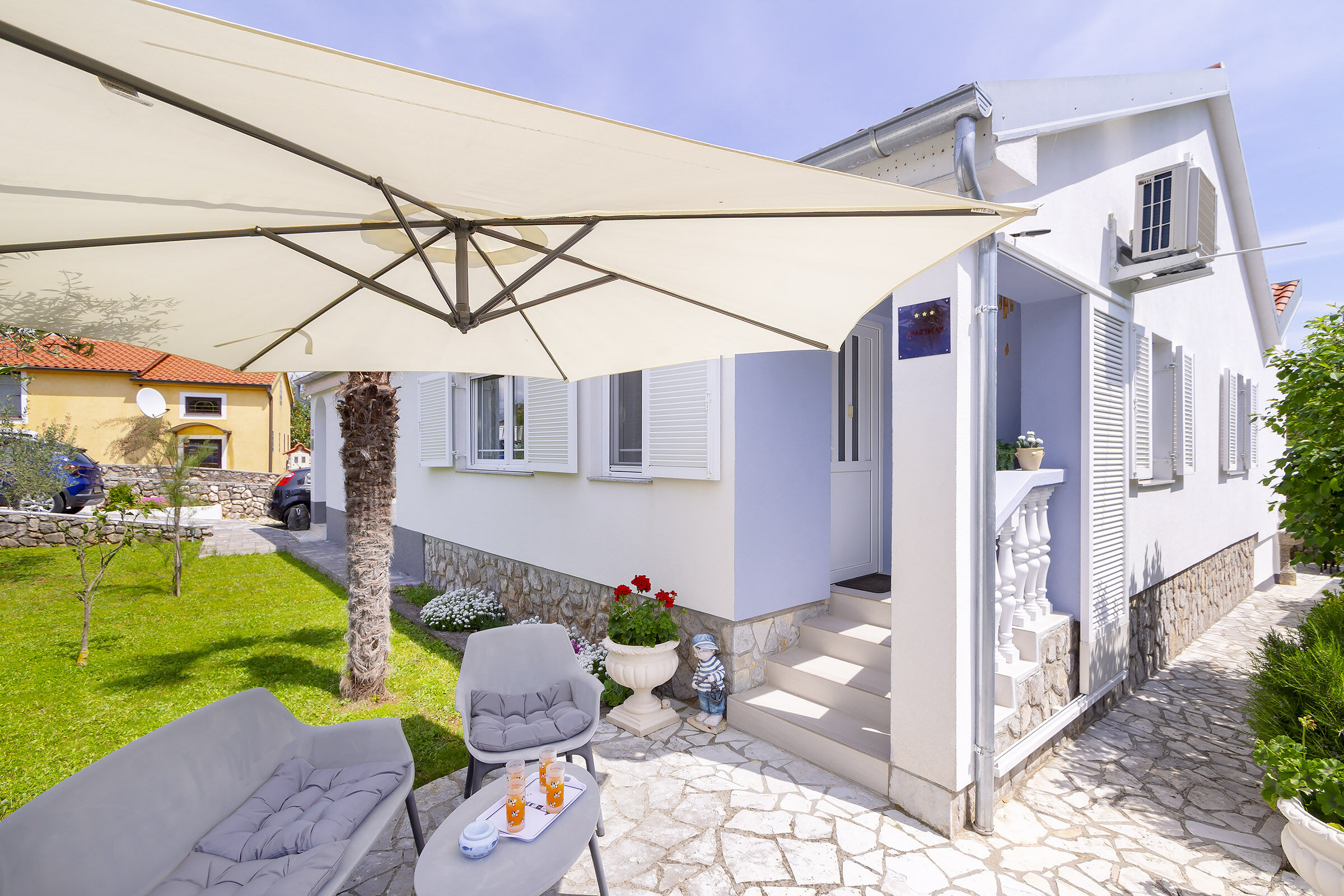 Apartment Marija Spina 10054-A1