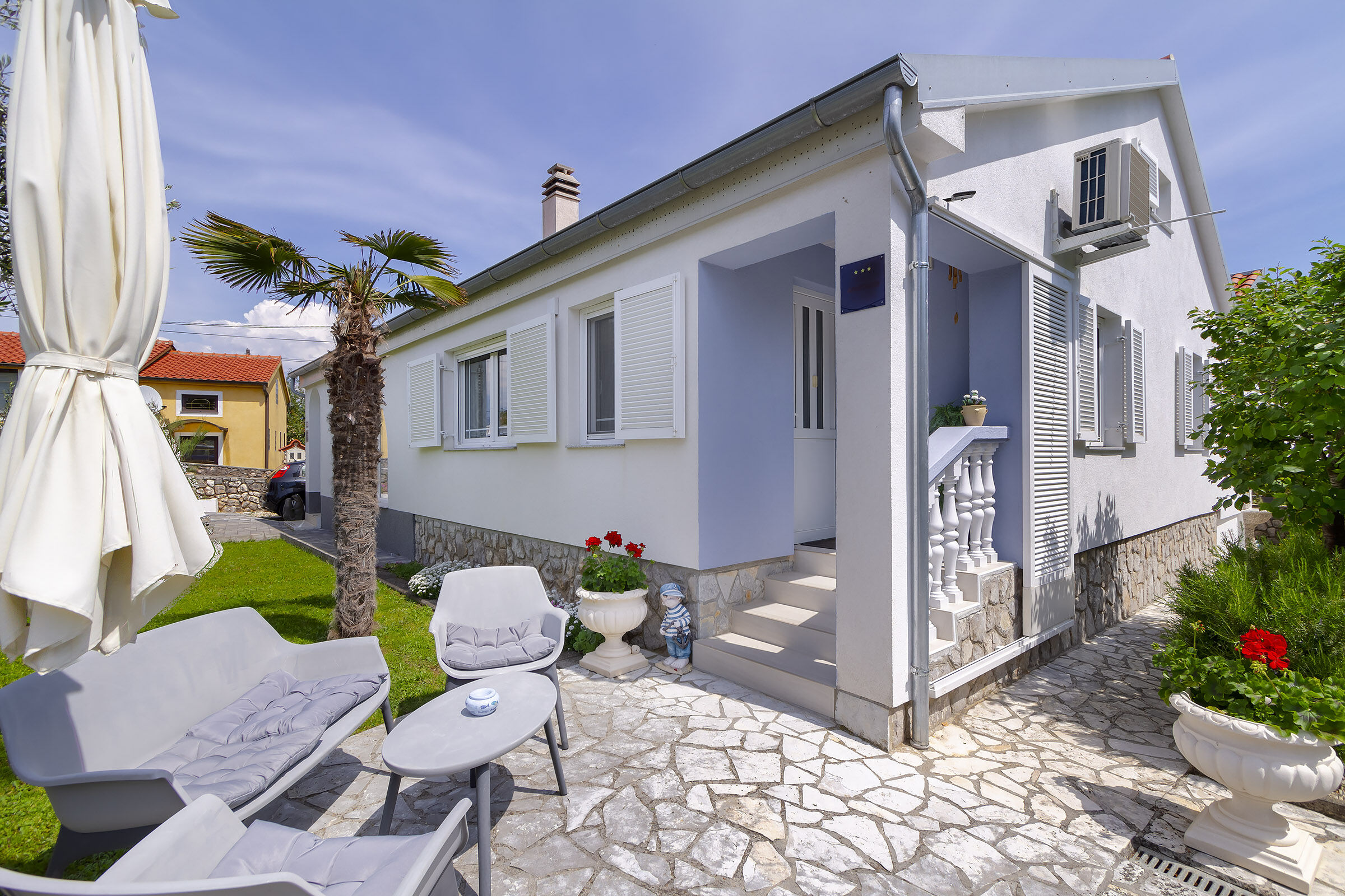 Apartment Marija Spina 10054-A1