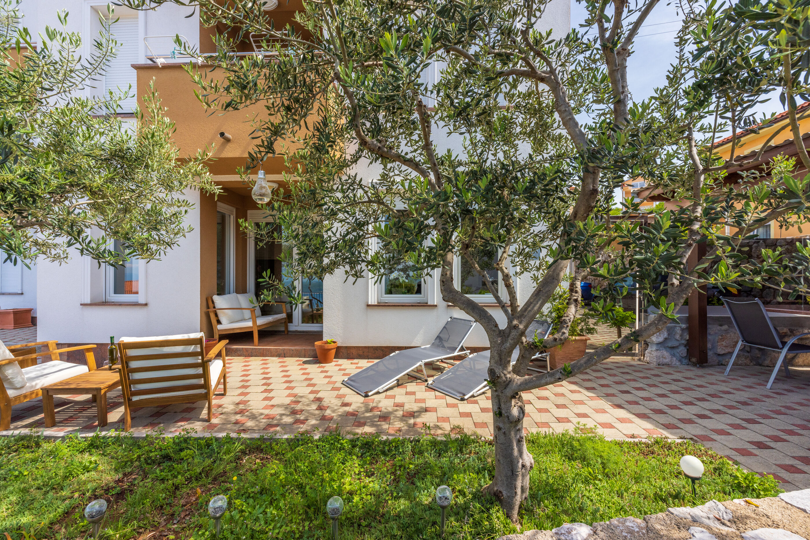 Apartment Deni 84932-A1