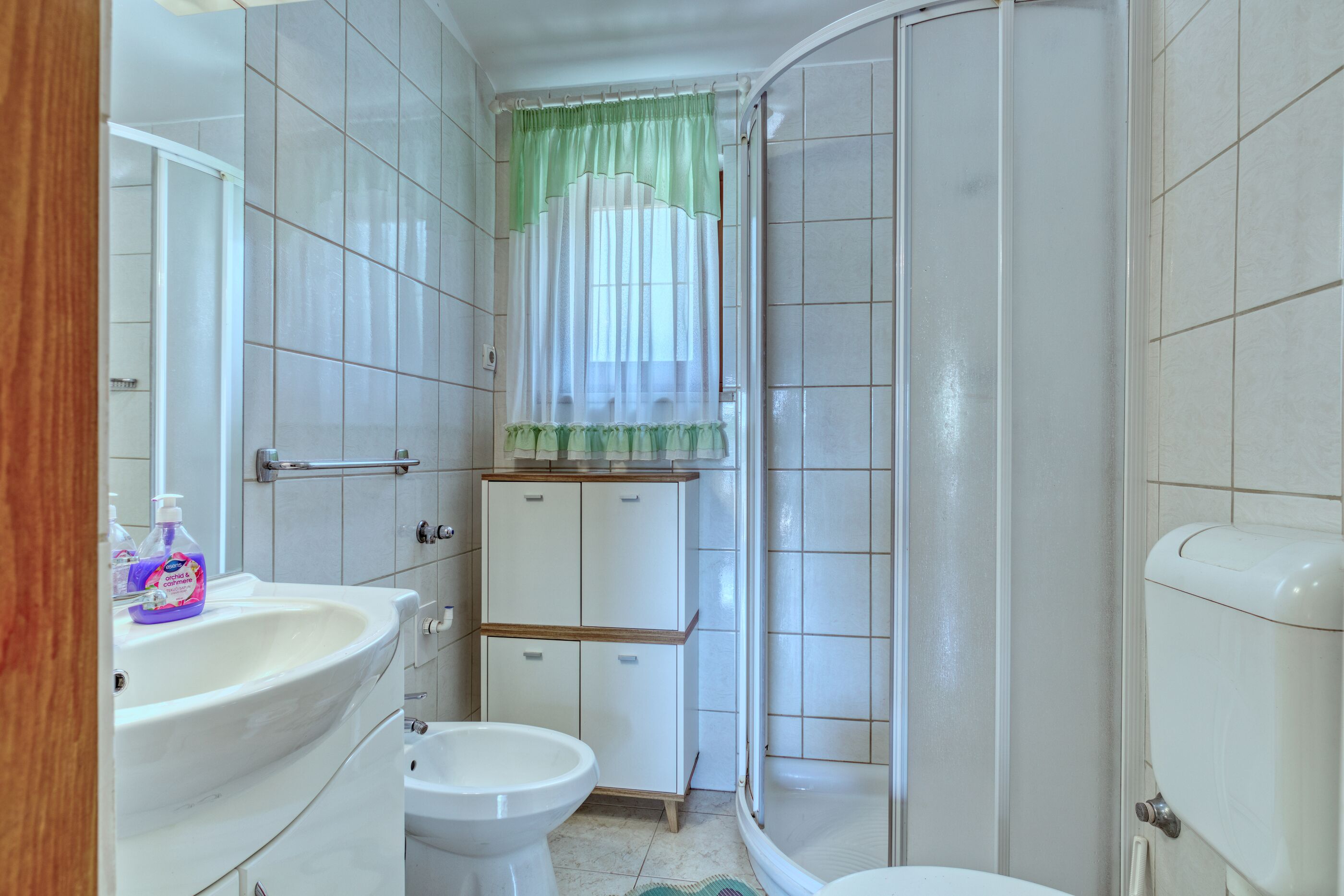 House Tiny house 94981-K1