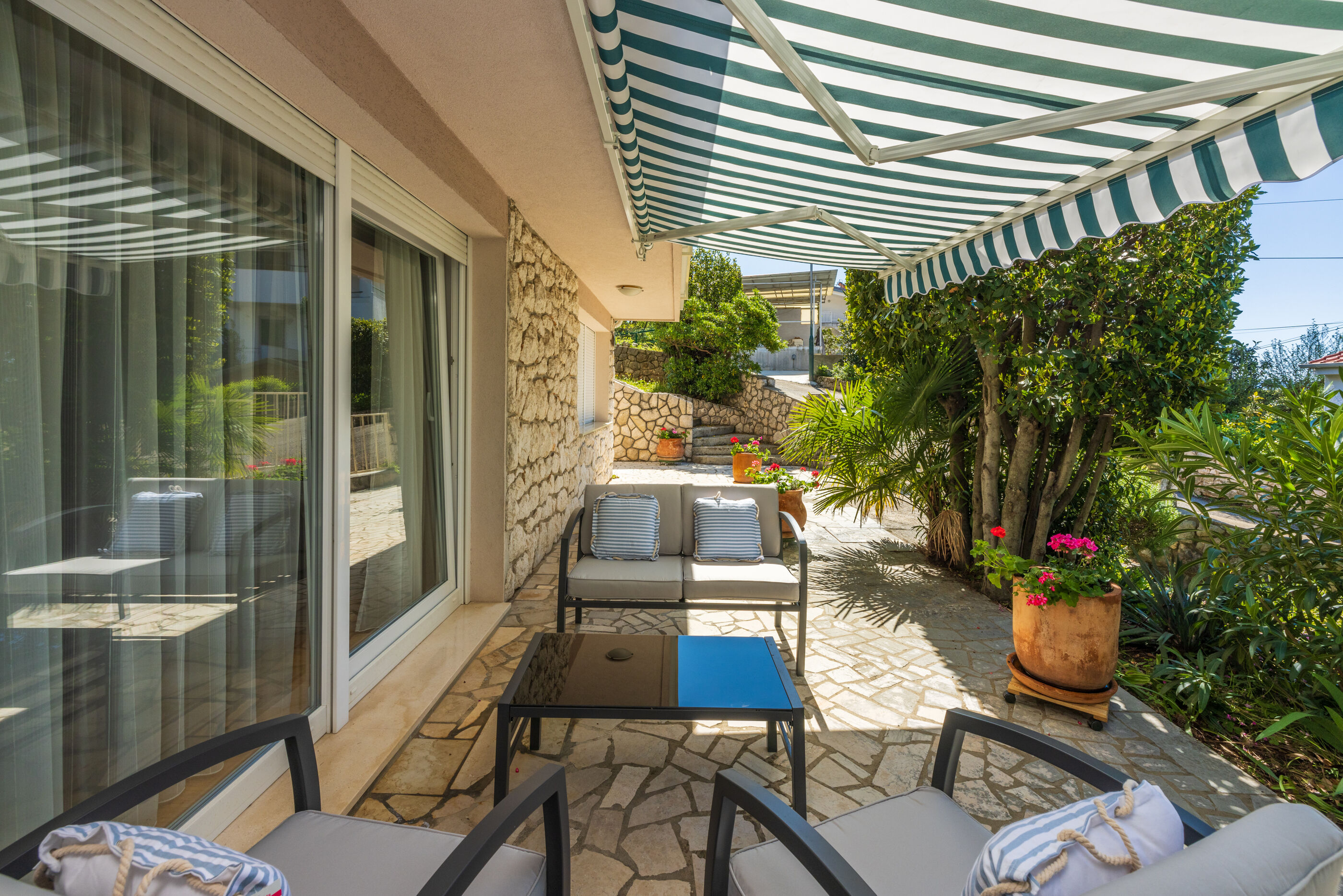 Apartments Robić 62571-A4