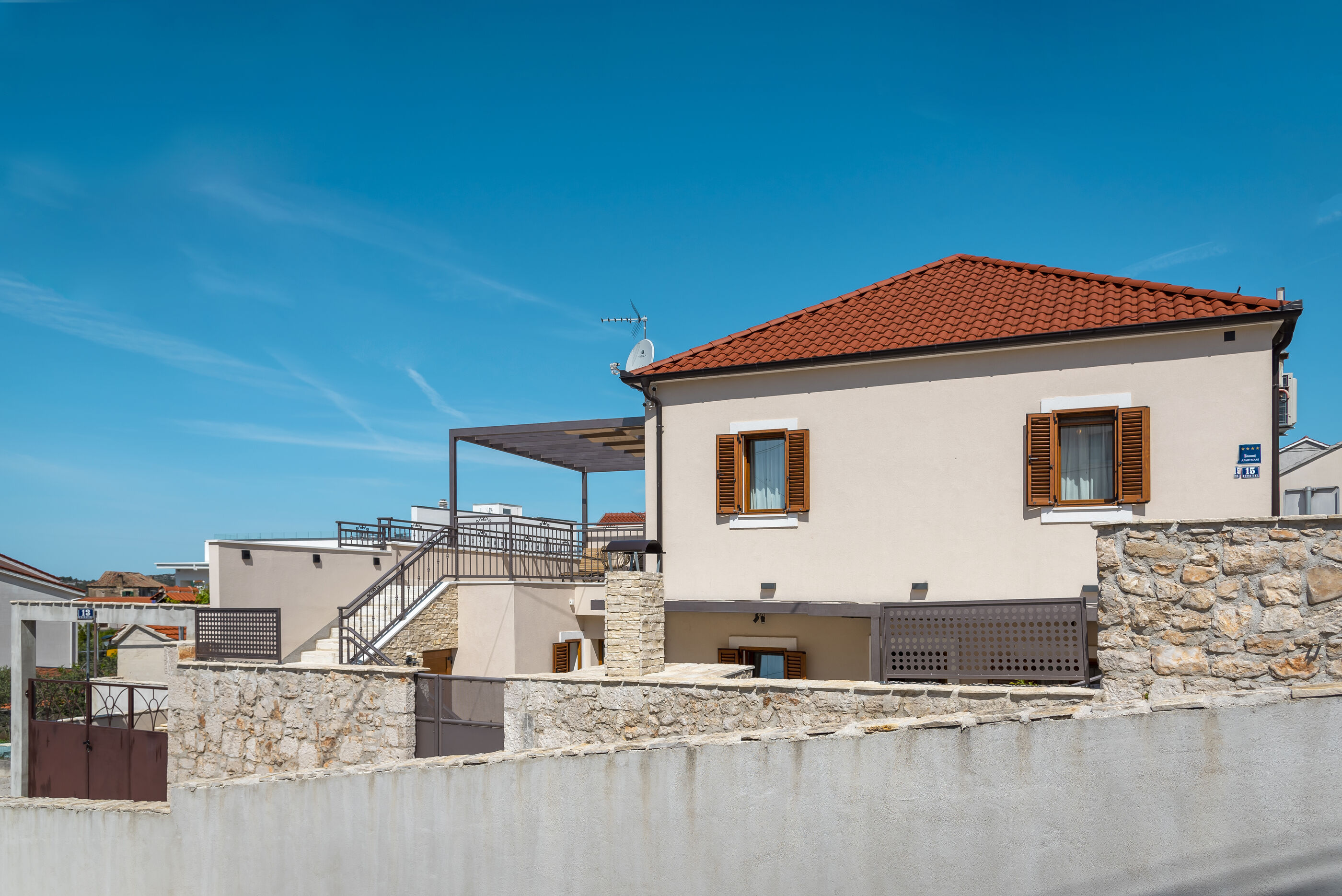 Apartments Diva 95001-A2