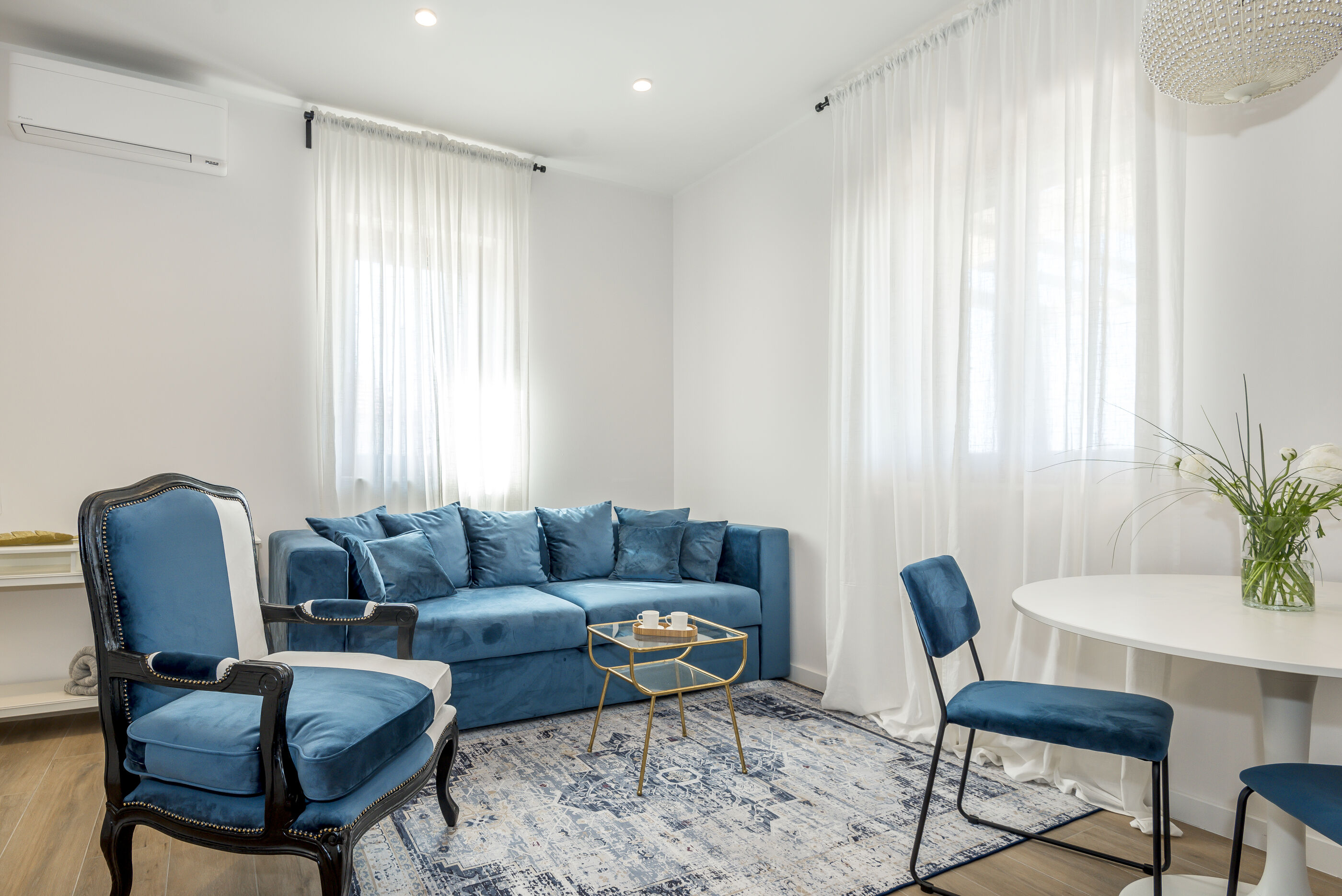Apartments Diva 95001-A2