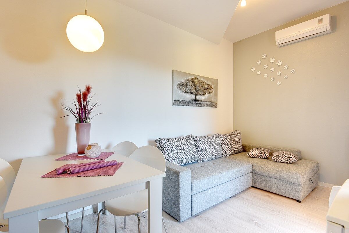 Apartment House Vinkuran 74271-A1