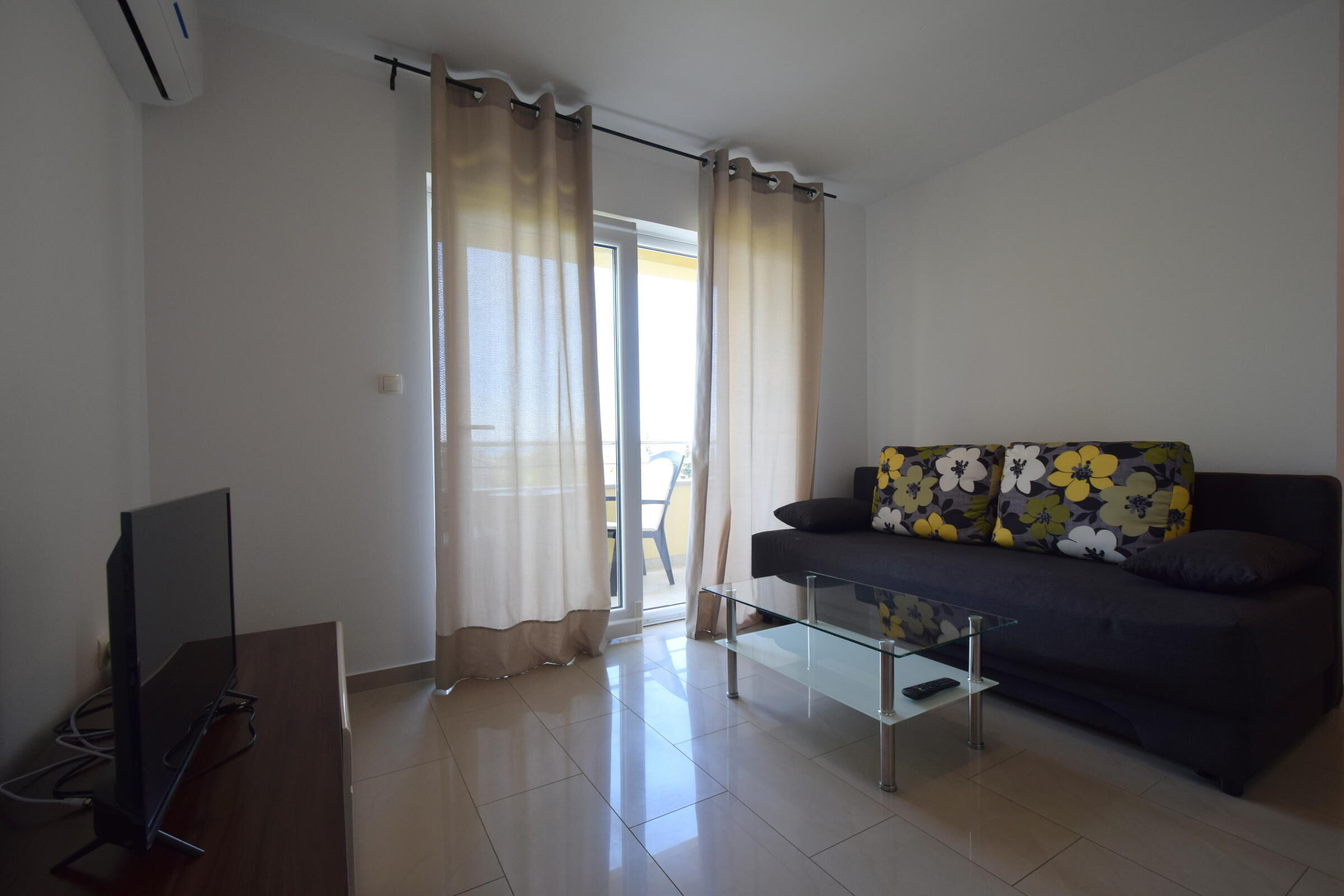 Apartments Mario 62108-A3
