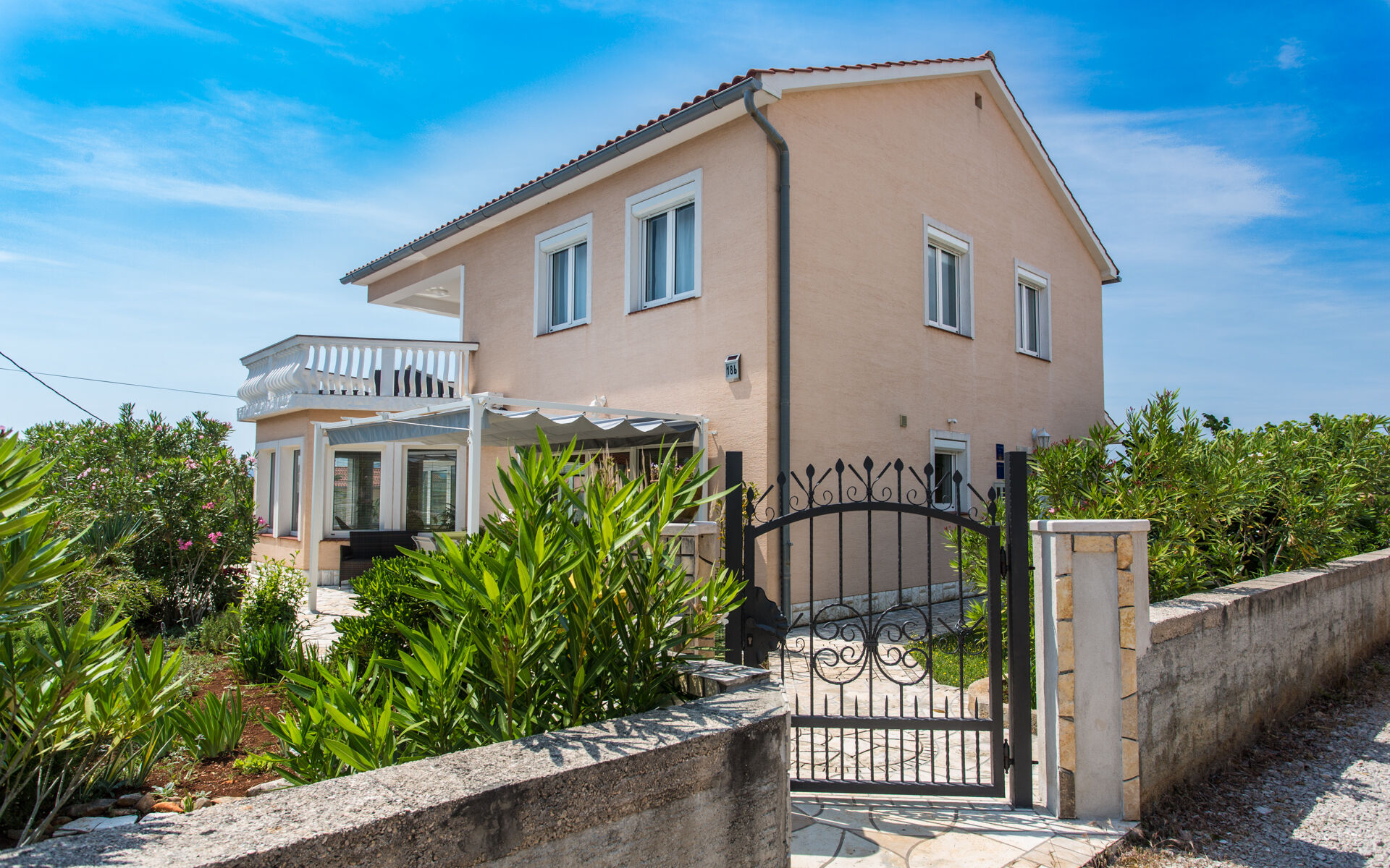 Villa Casa del Sol 62125-A1