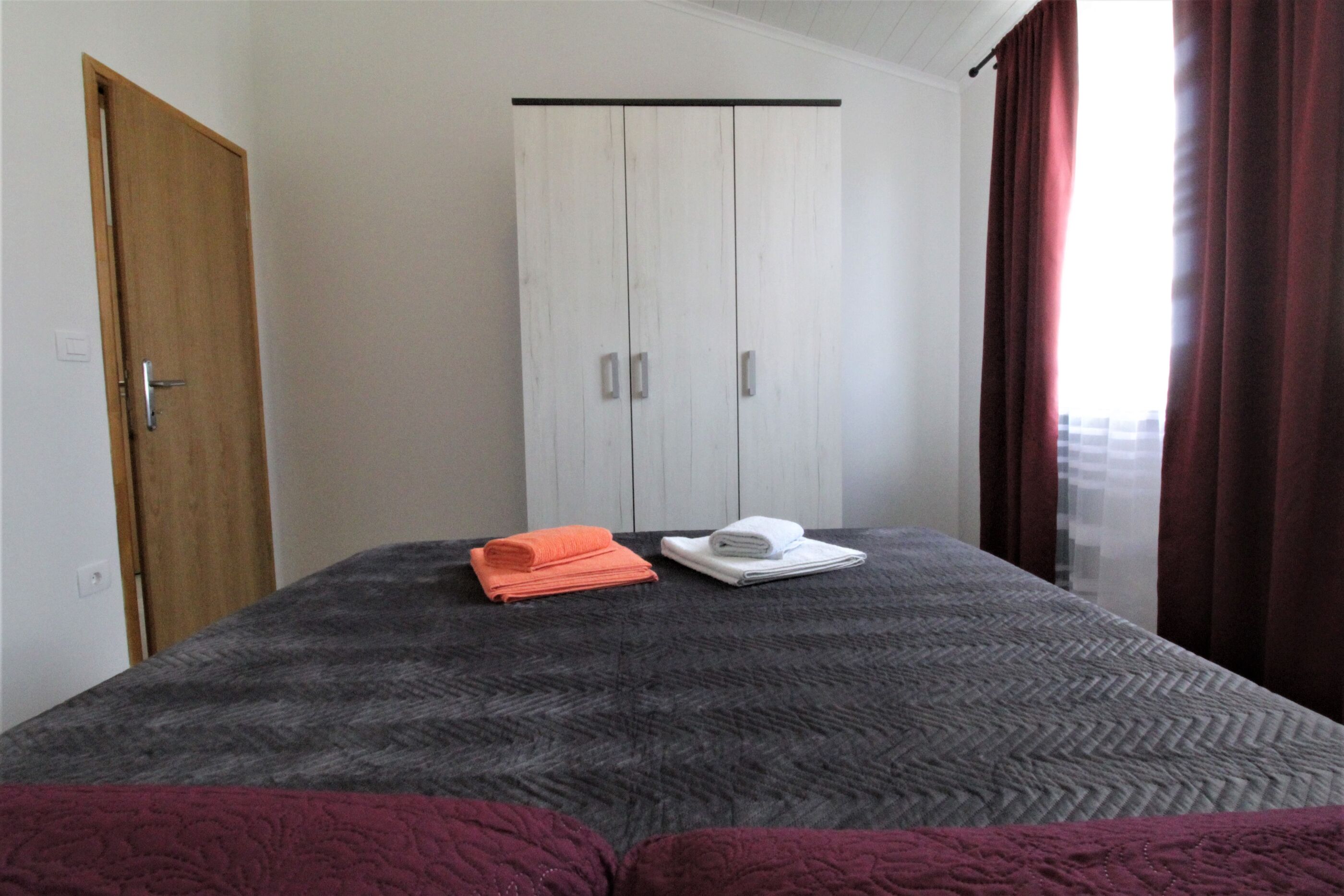 Apartments Sabrina 90328-A3
