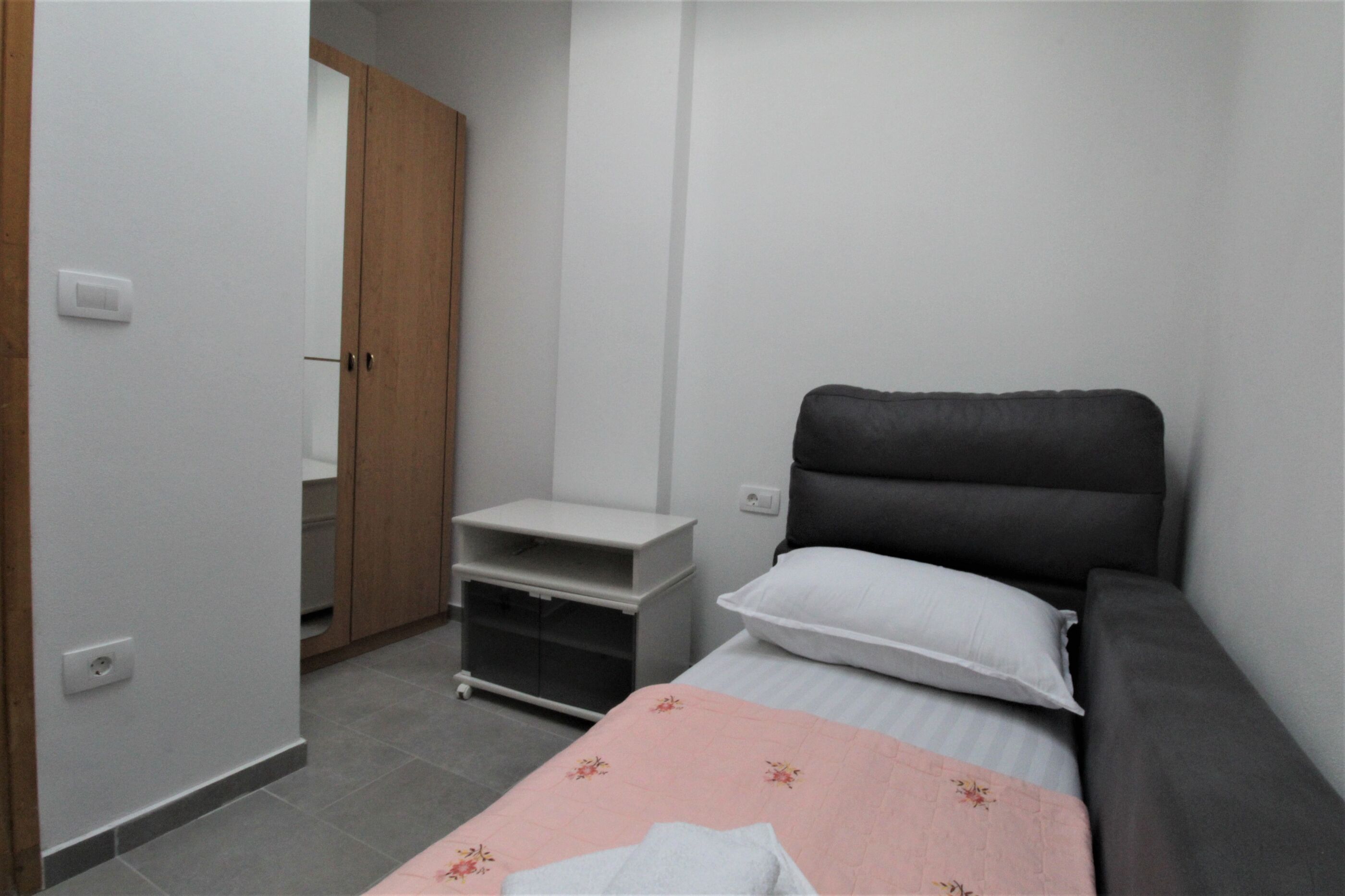 Apartments Sabrina 90328-A3