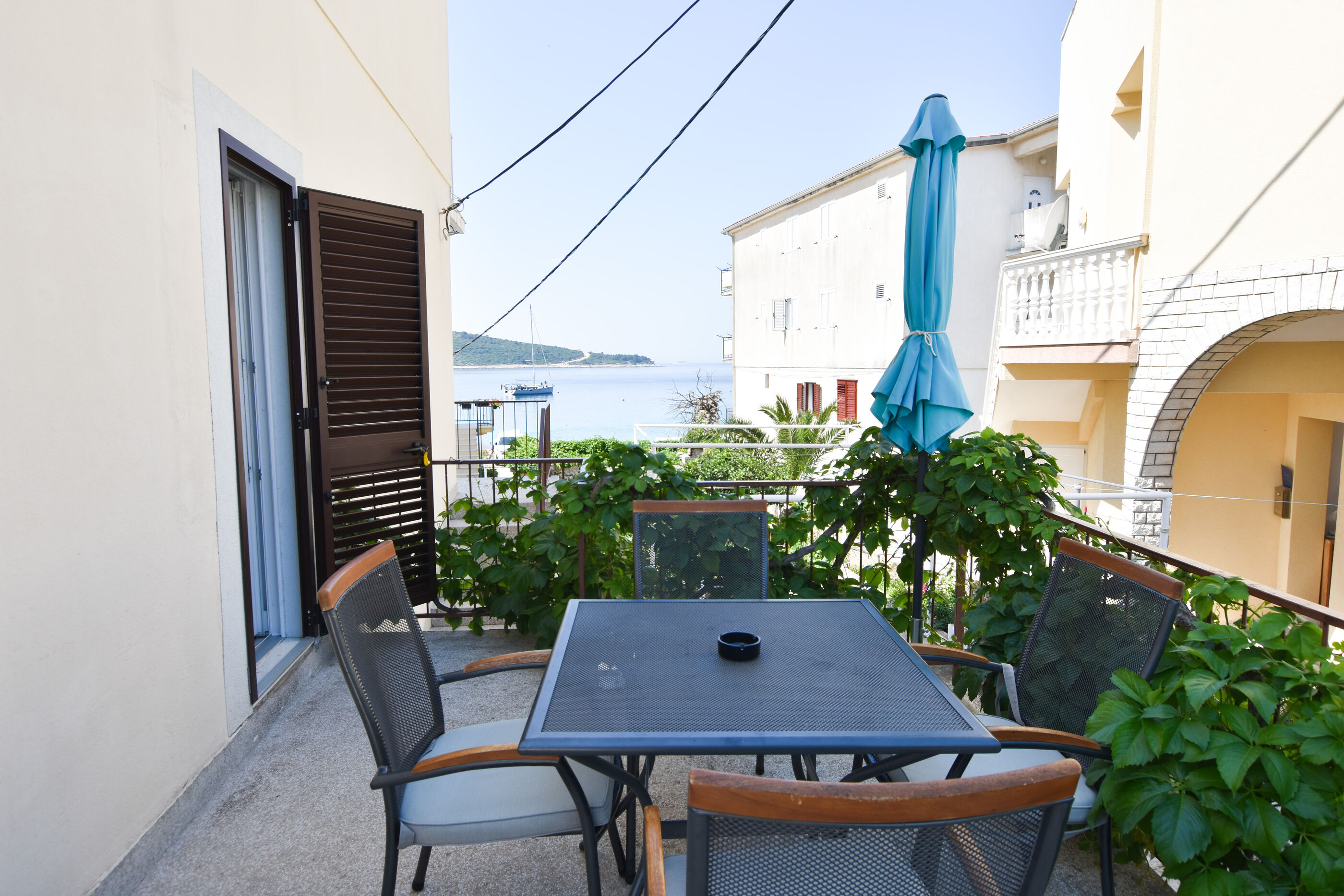 Apartments Guzela 40492-A1
