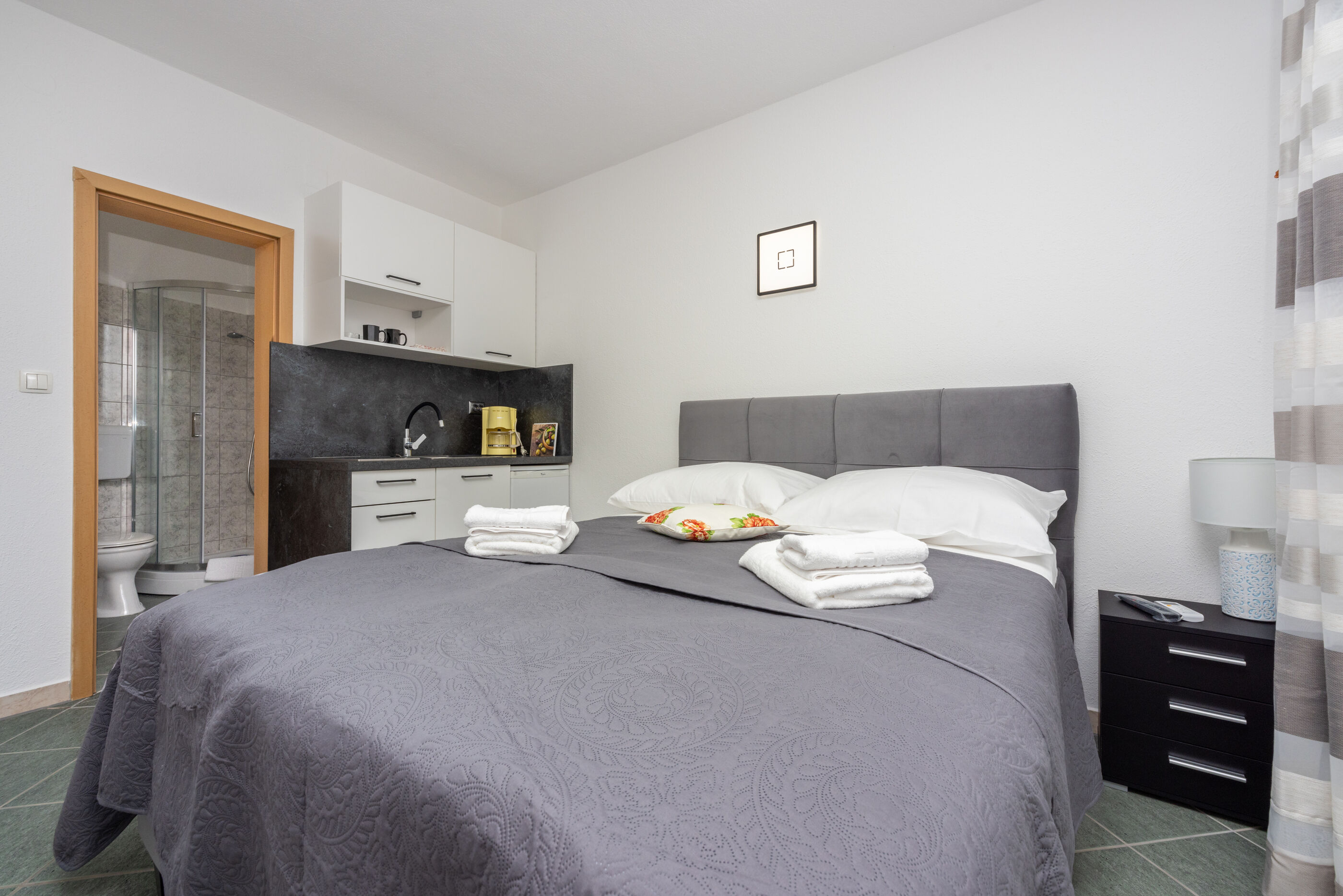 Apartments Porto 62786-A1