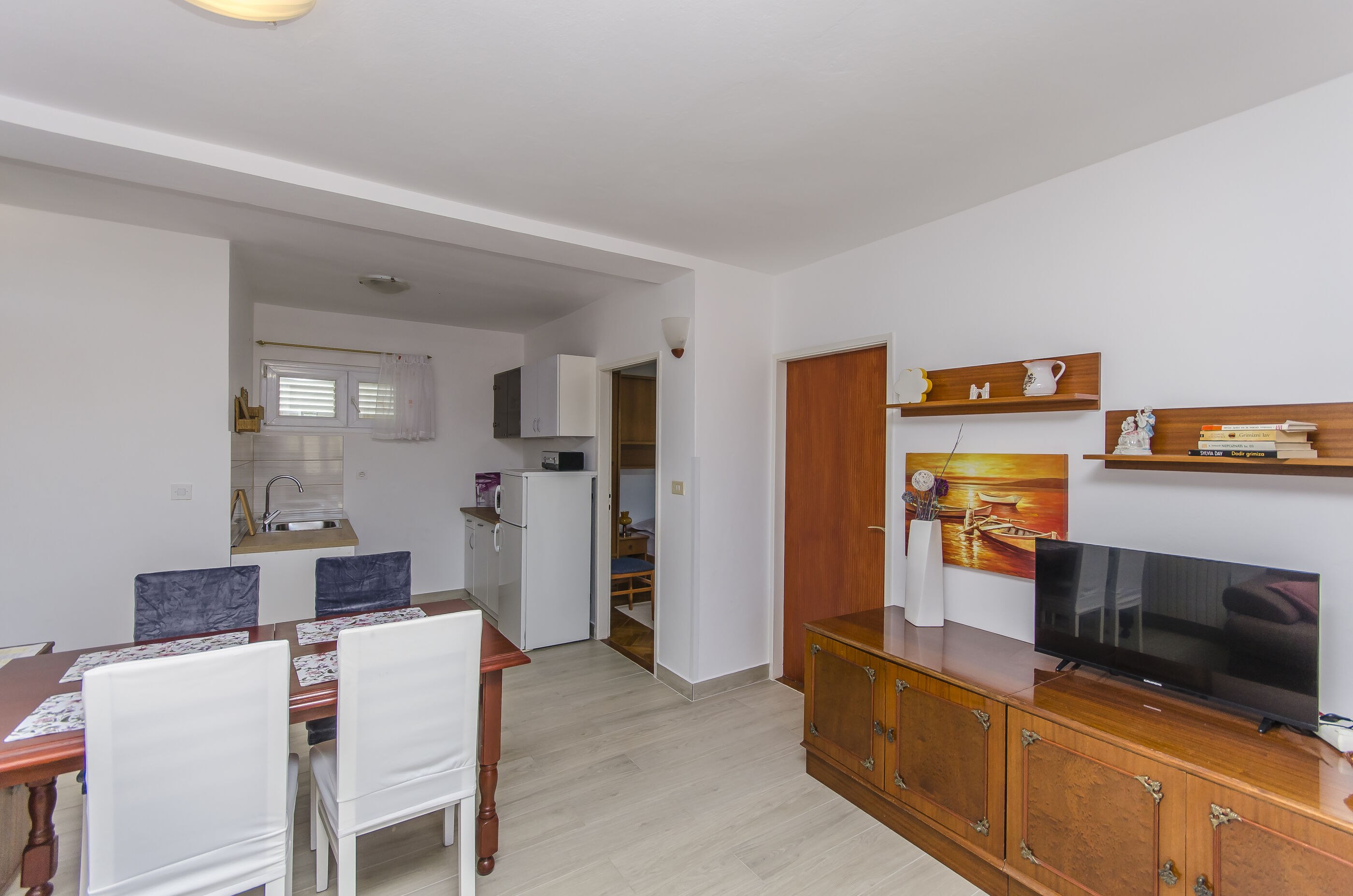 Apartment Niko 95121-A1