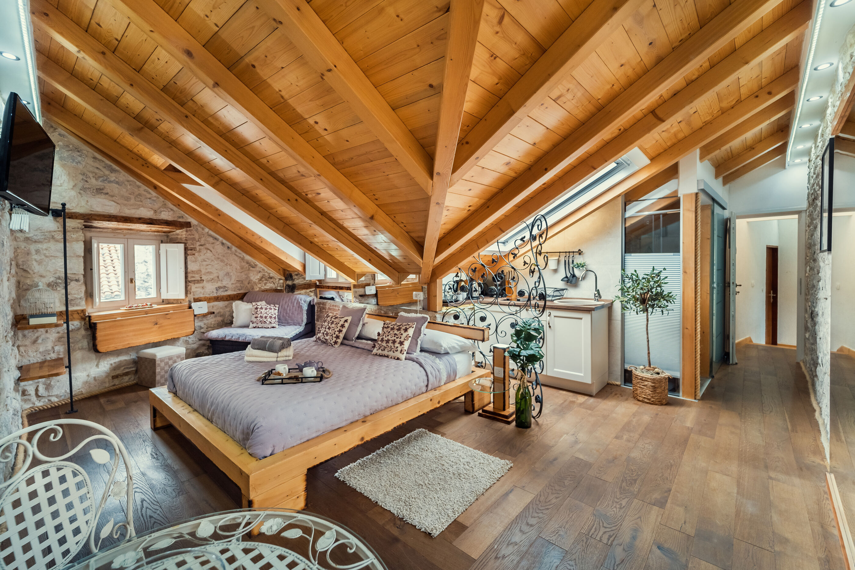 Photo of Apartment Gorgeous Historic Home