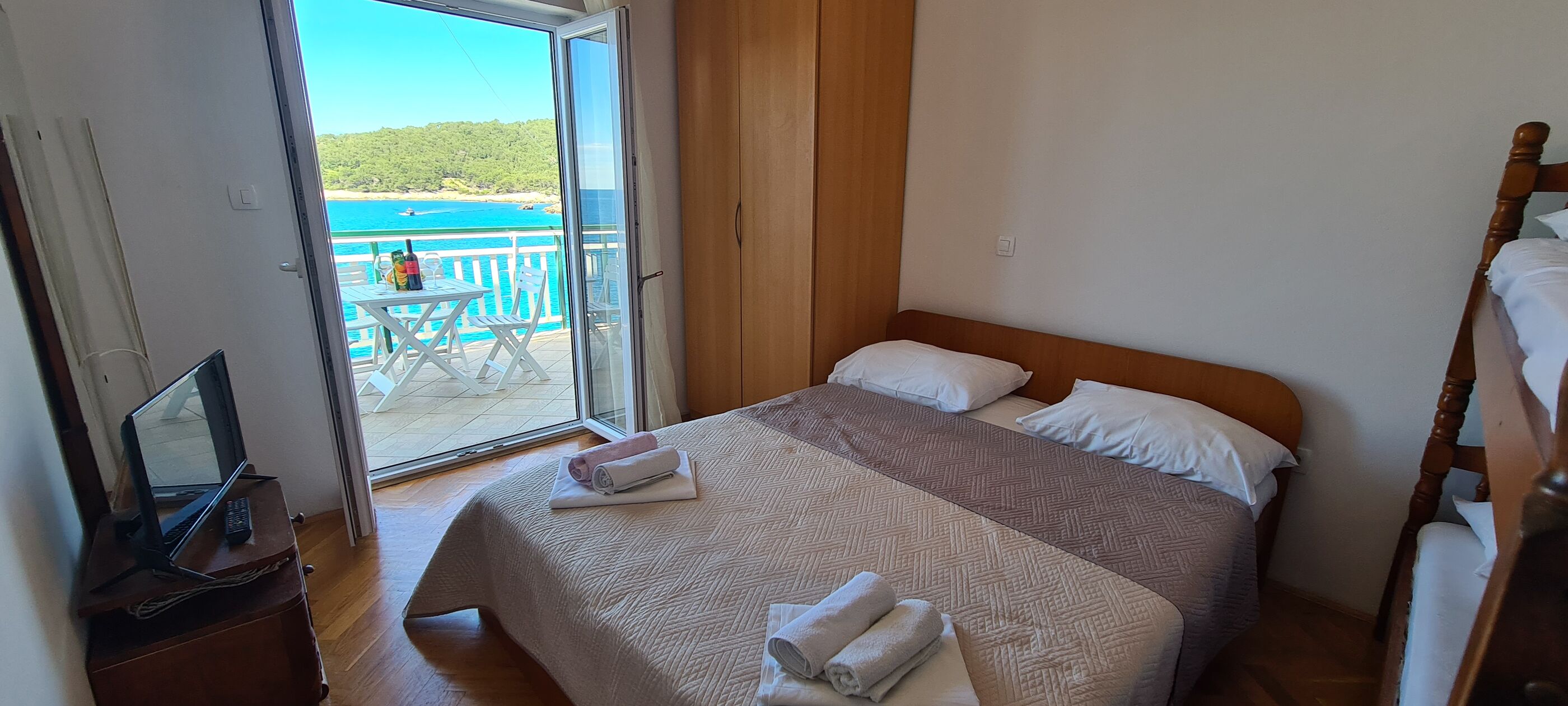 Apartments Ana i Ante 95131-A1