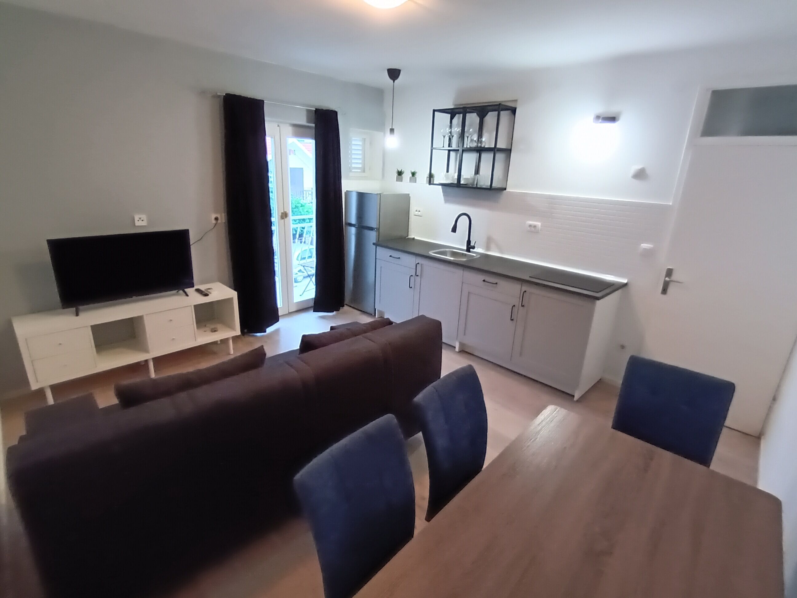 Apartments Marinko 57201-A1