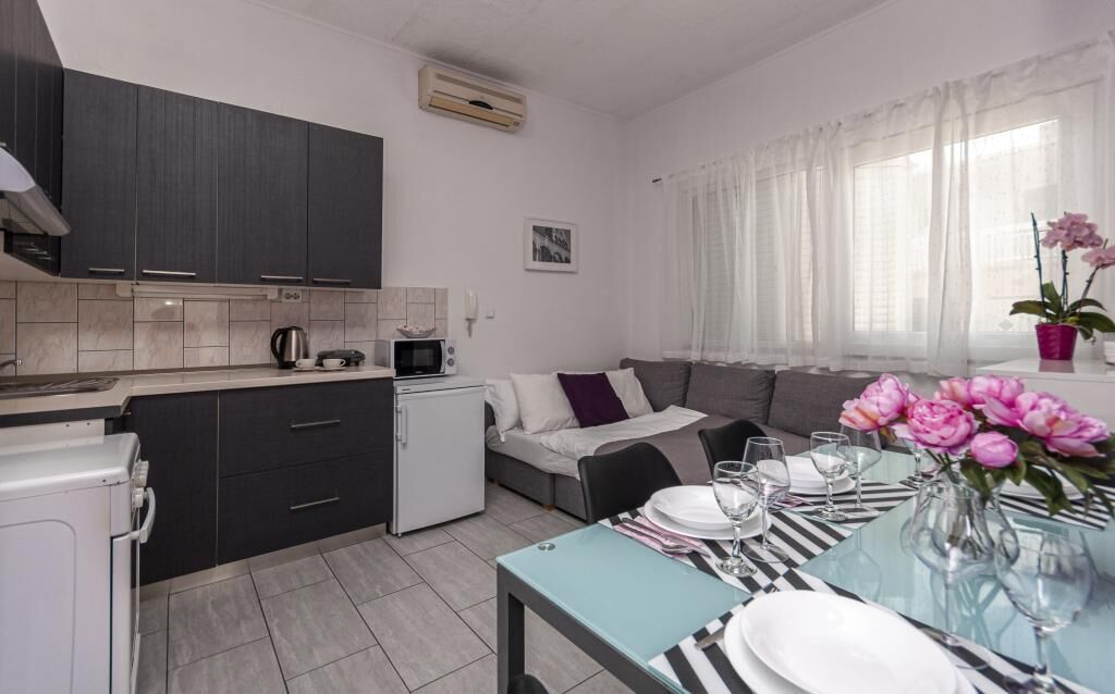Apartment Love 95181-A1