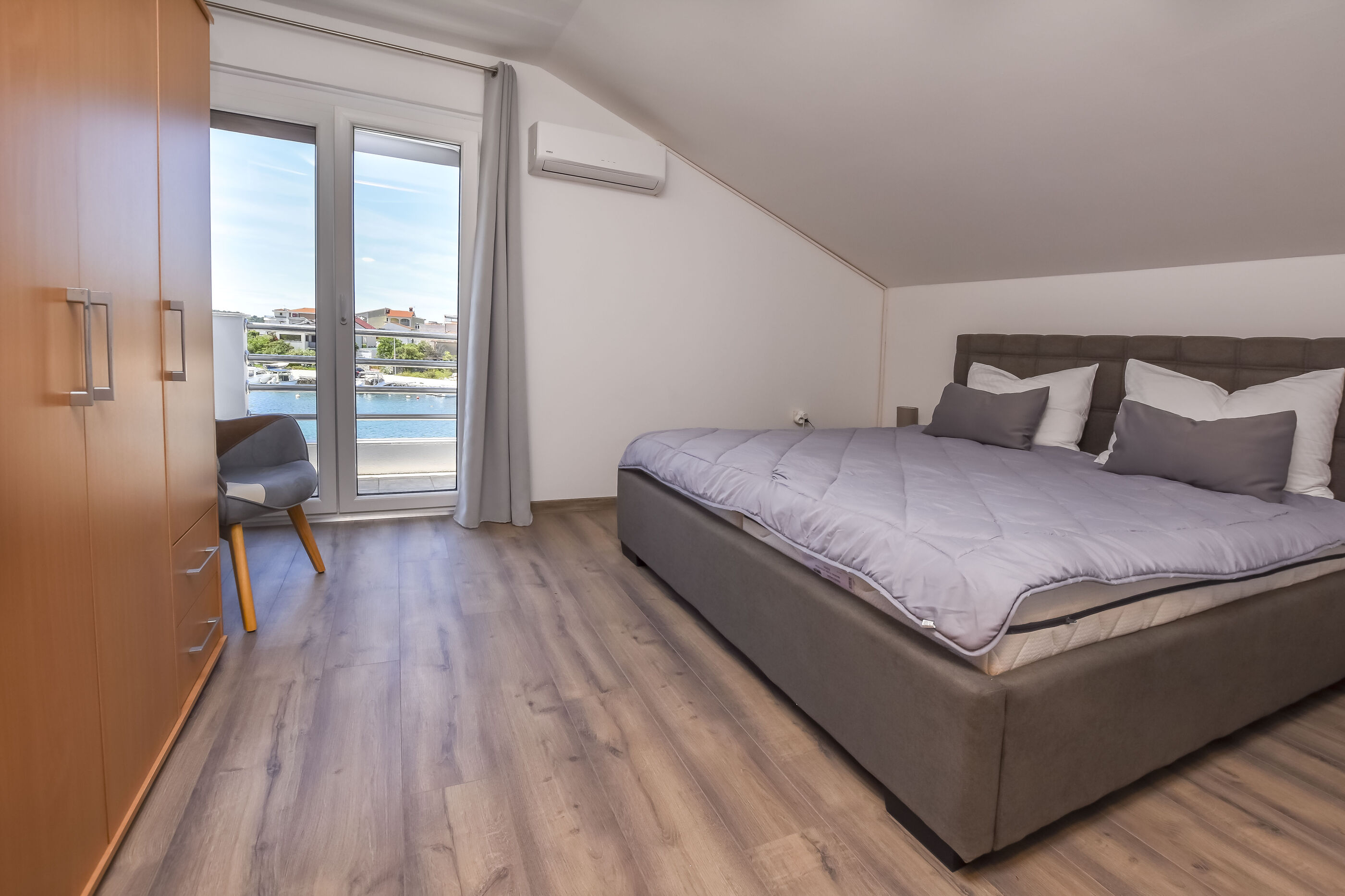 Apartment Bosiljka 33871-A1