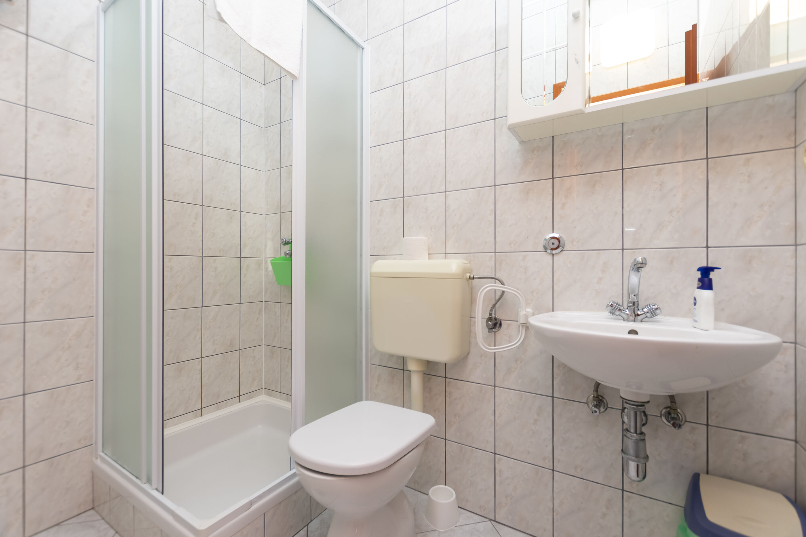 Apartments and Room Jure 93691-A2