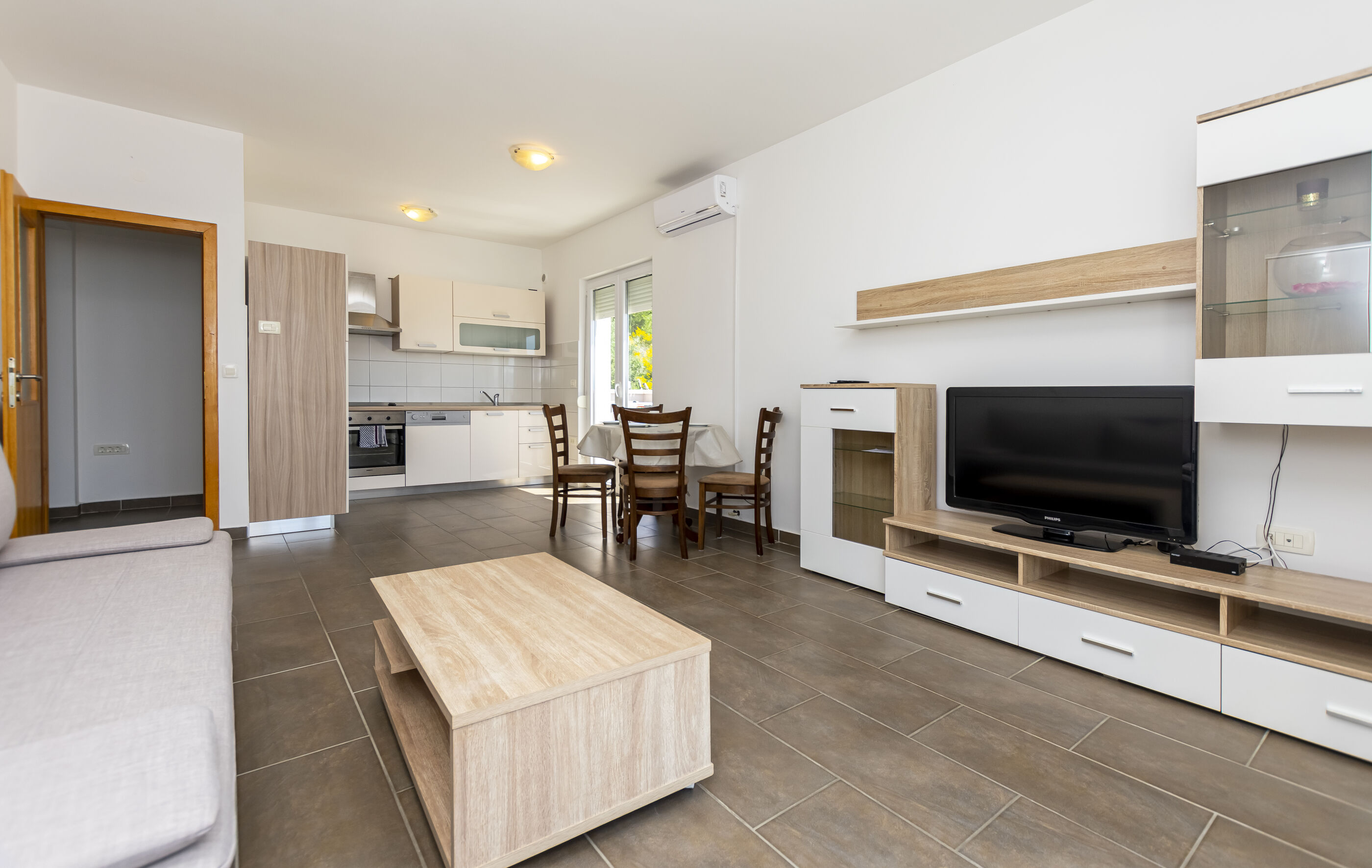 Apartments Danijela 94321-A2