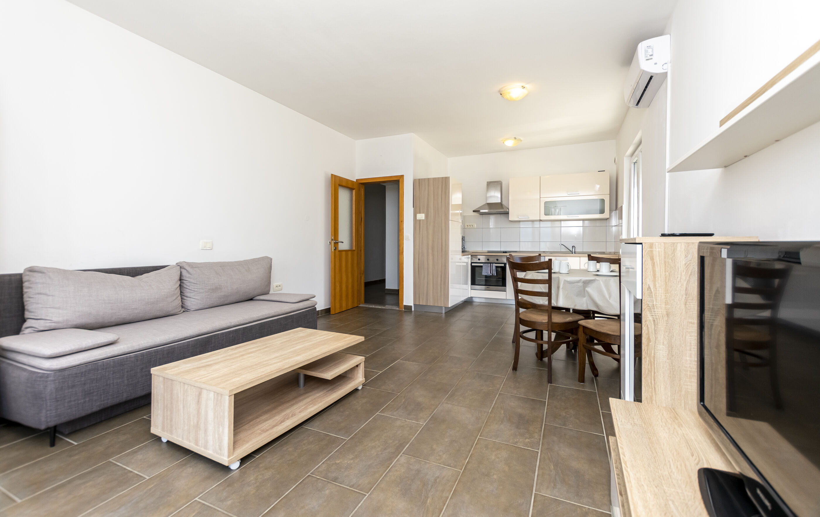 Apartments Danijela 94321-A2