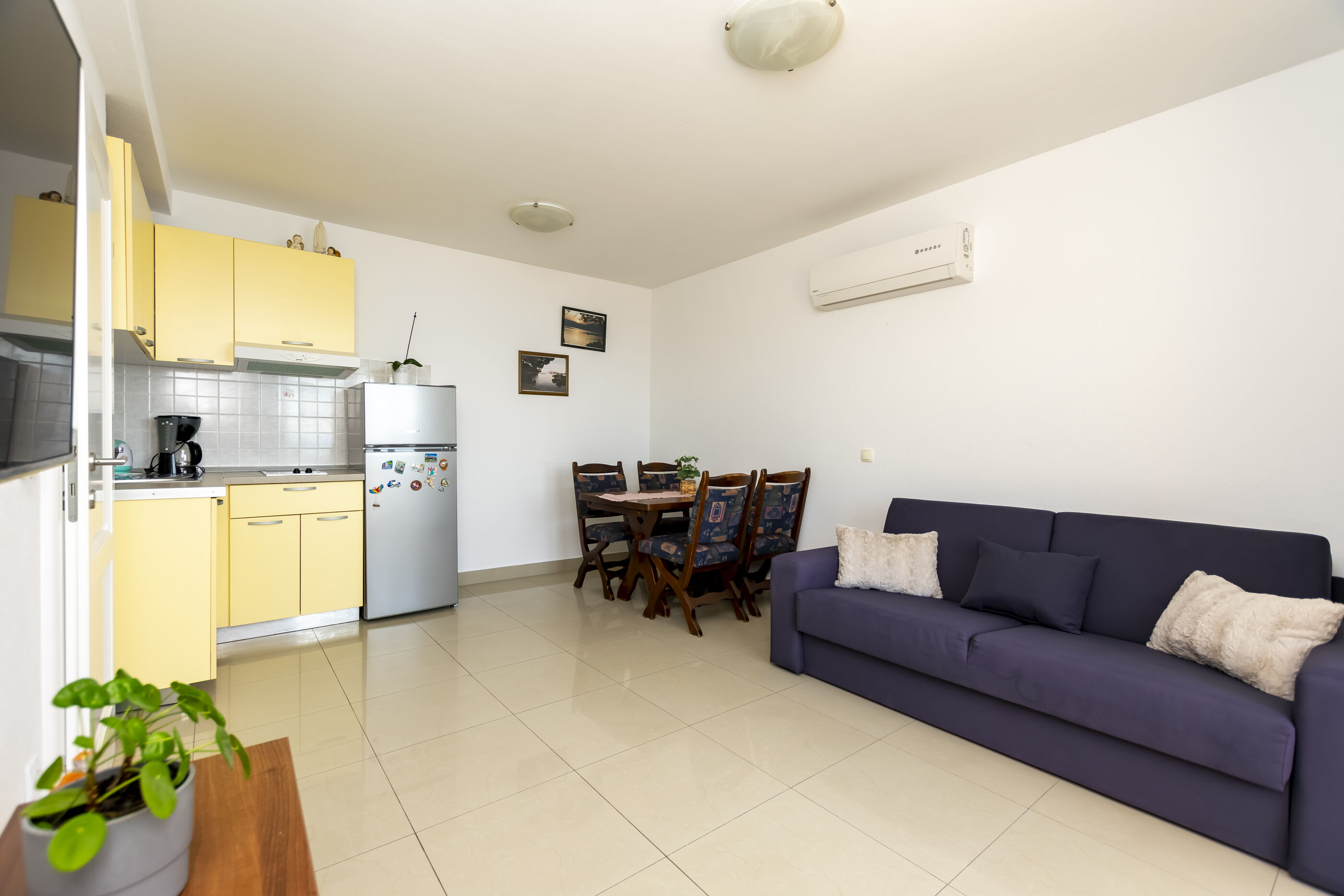 Apartments Ana 91381-A4