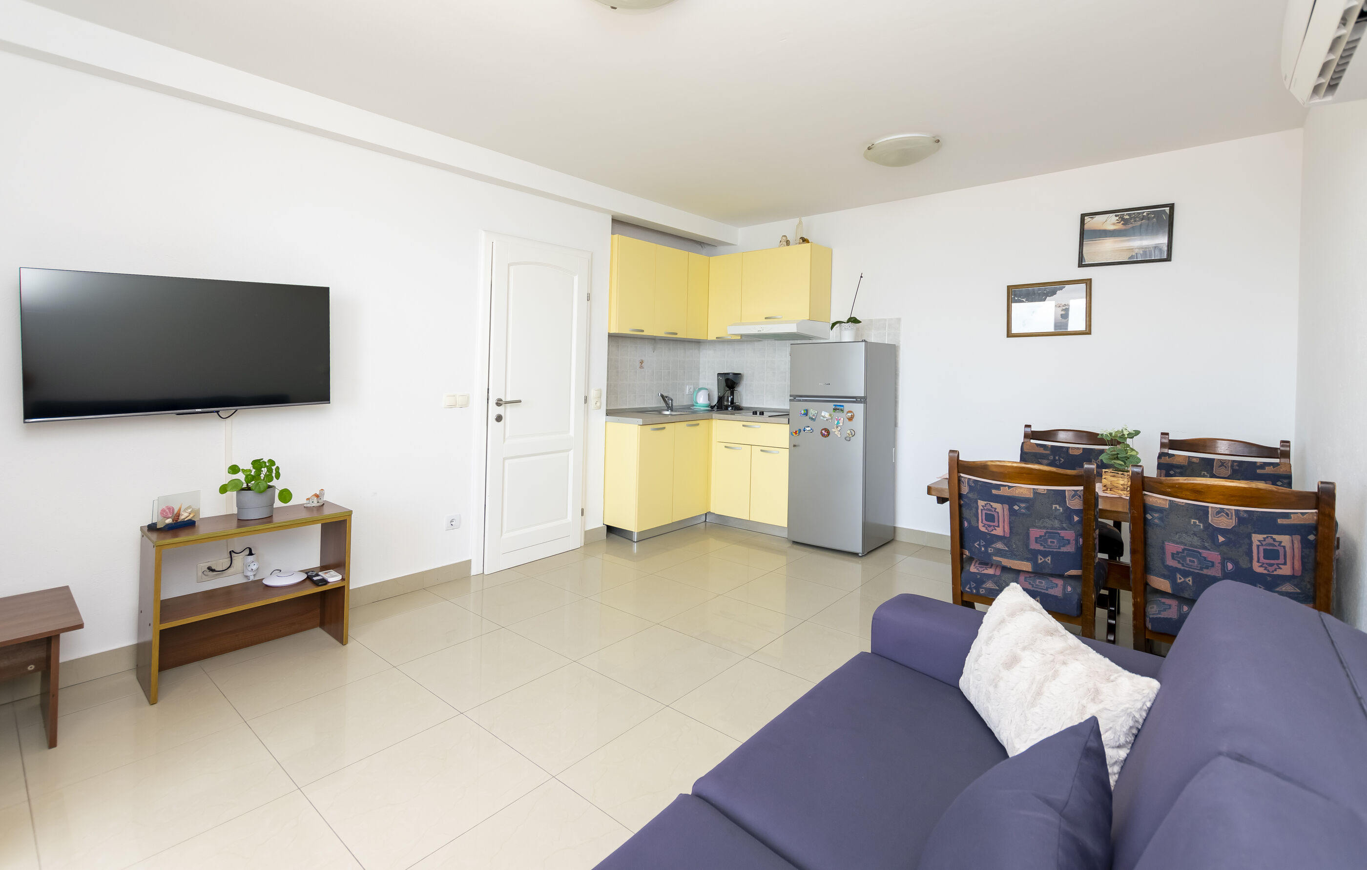 Apartments Ana 91381-A4