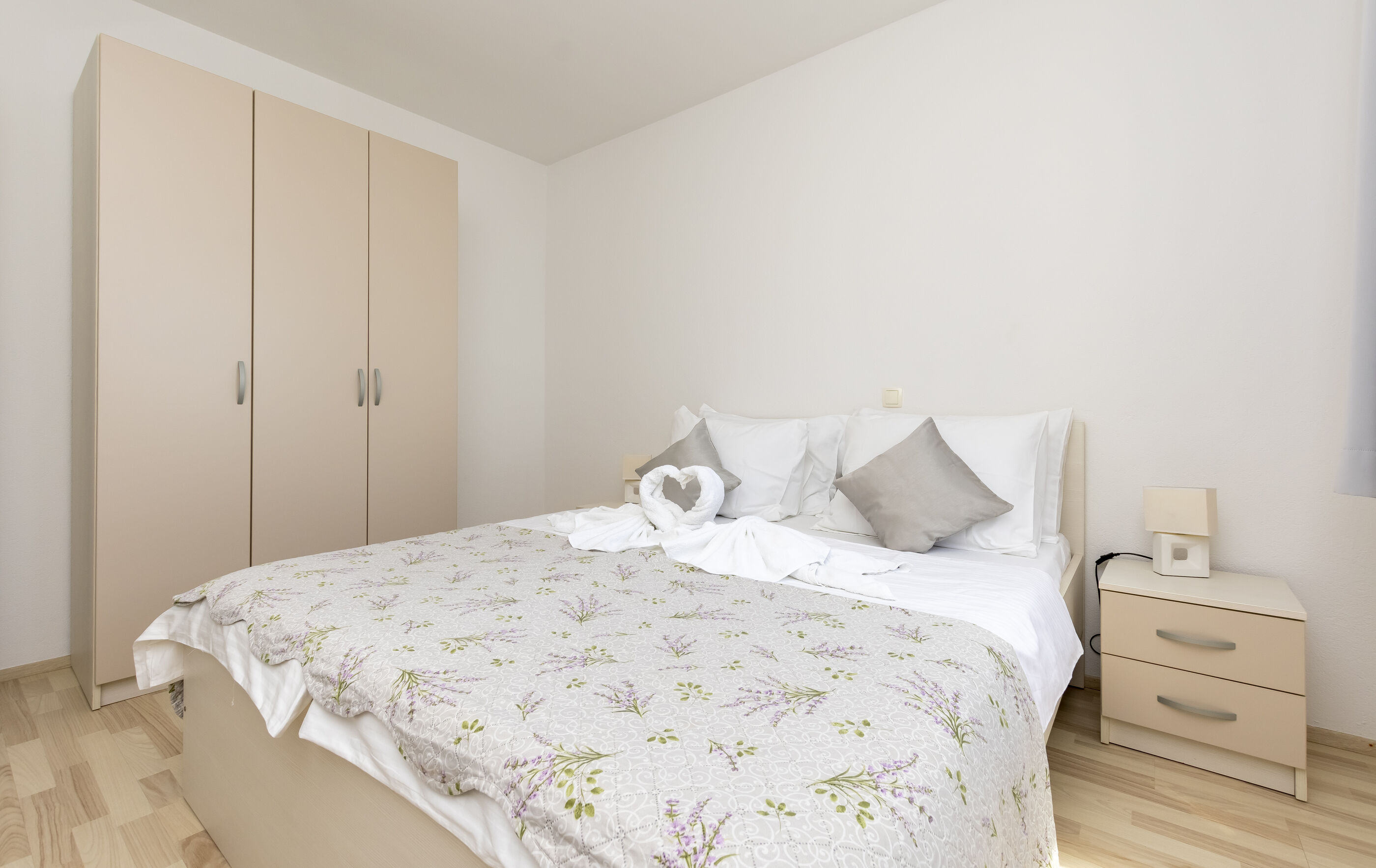Apartments Ana 91381-A2