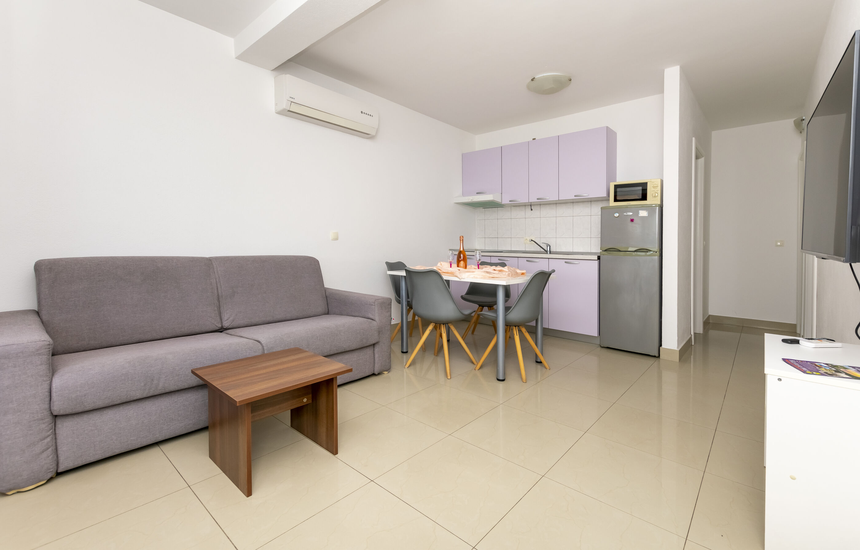 Apartments Ana 91381-A2