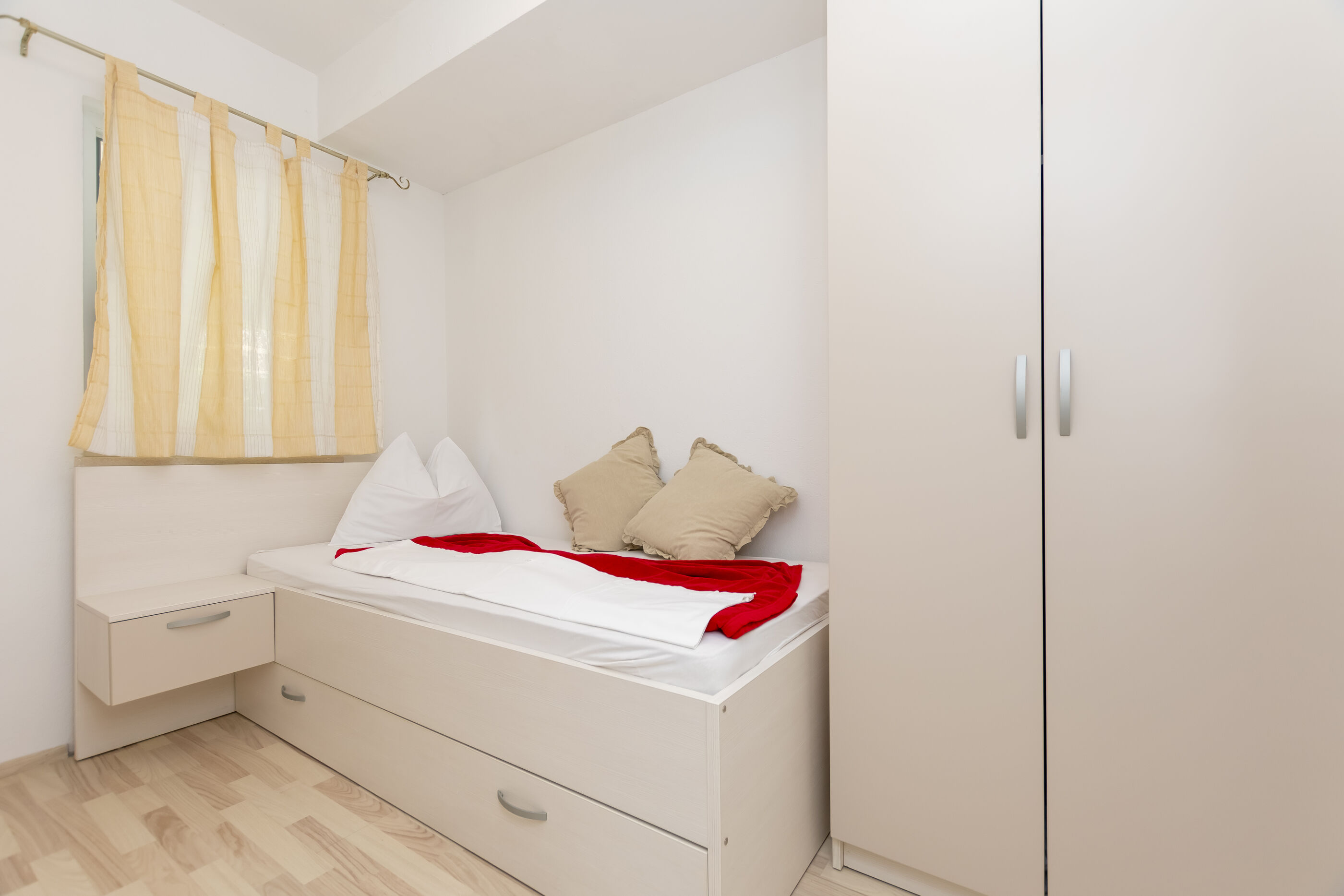 Apartments Ana 91381-A1