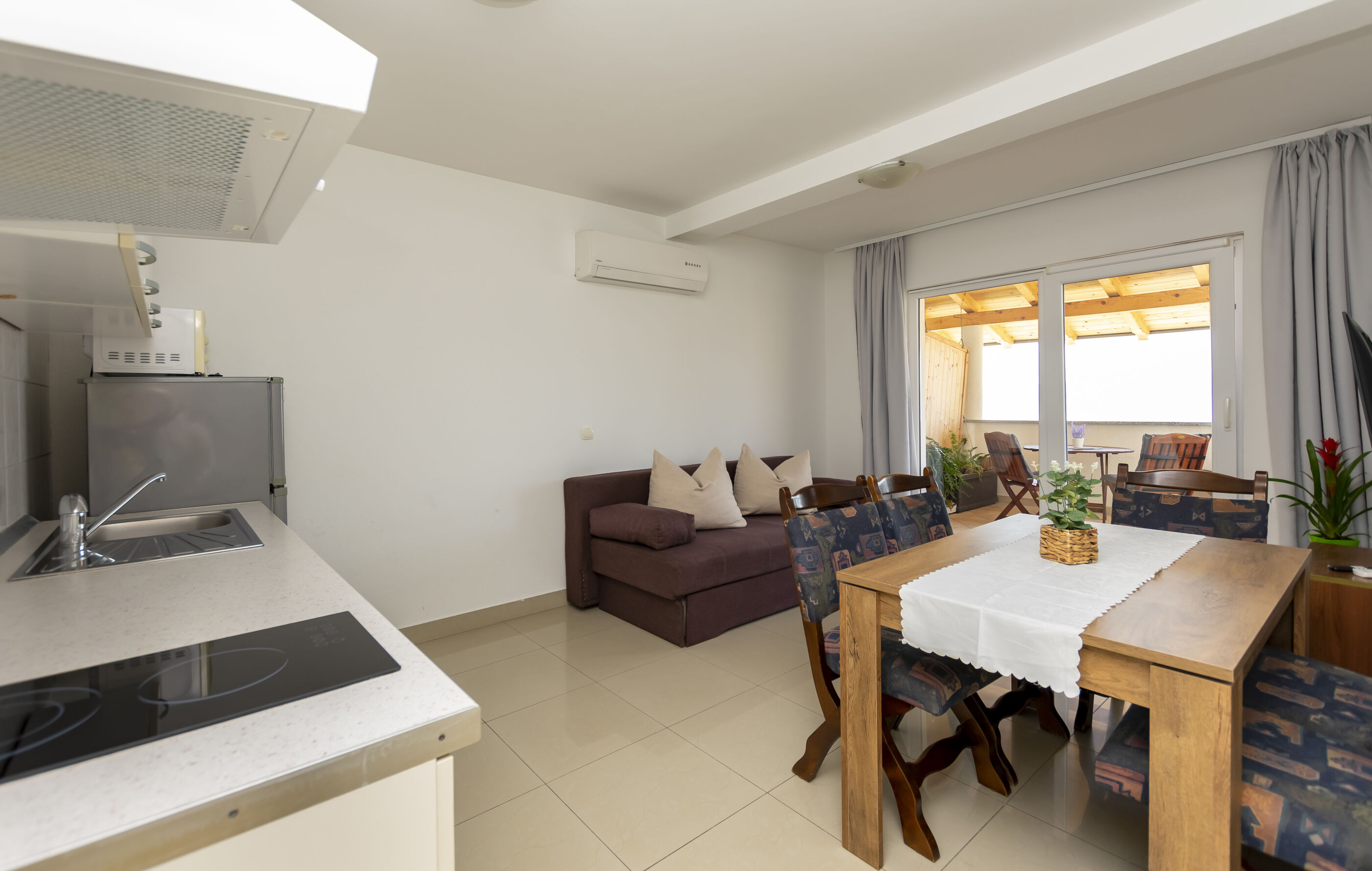 Apartments Ana 91381-A1