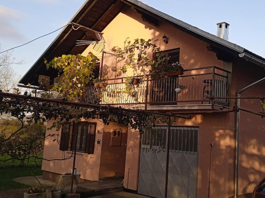 Apartment LiamMarco 94396-A1