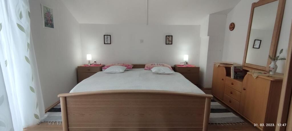 Apartment LiamMarco 94396-A1