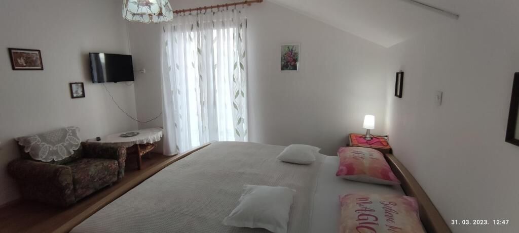 Apartment LiamMarco 94396-A1