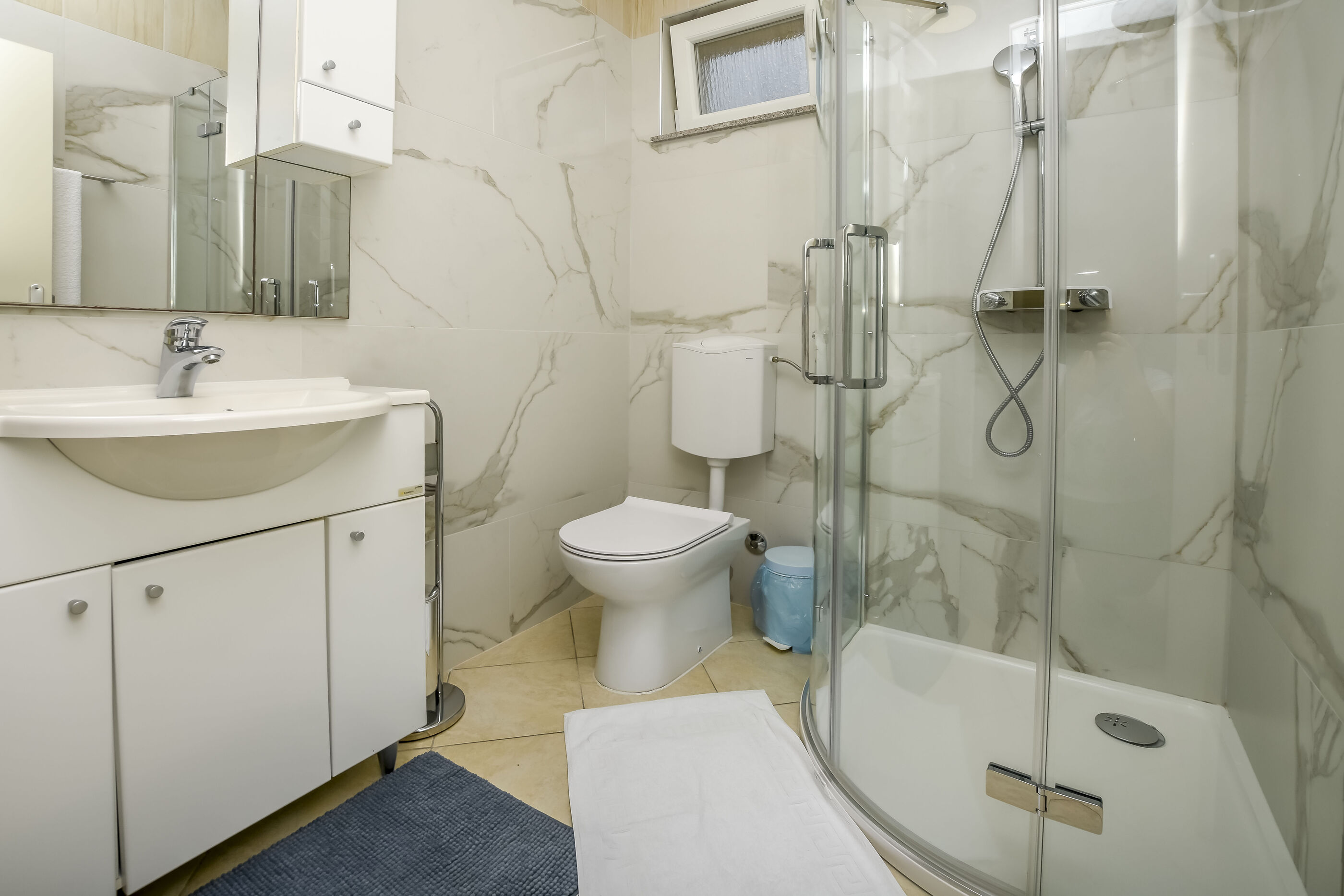 Apartments Villa J i M by the sea 64461-A1