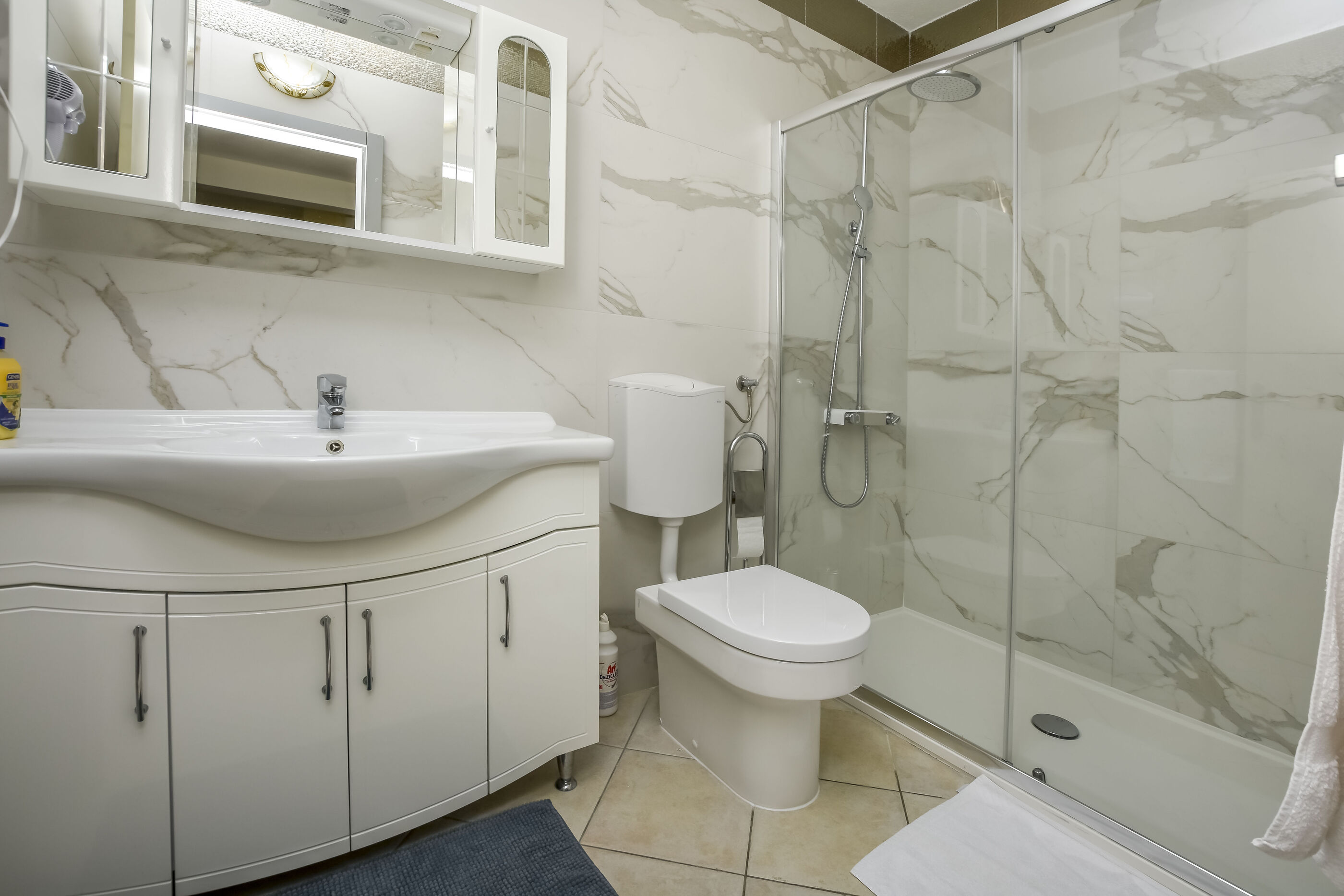 Apartments Villa J i M by the sea 64461-A2
