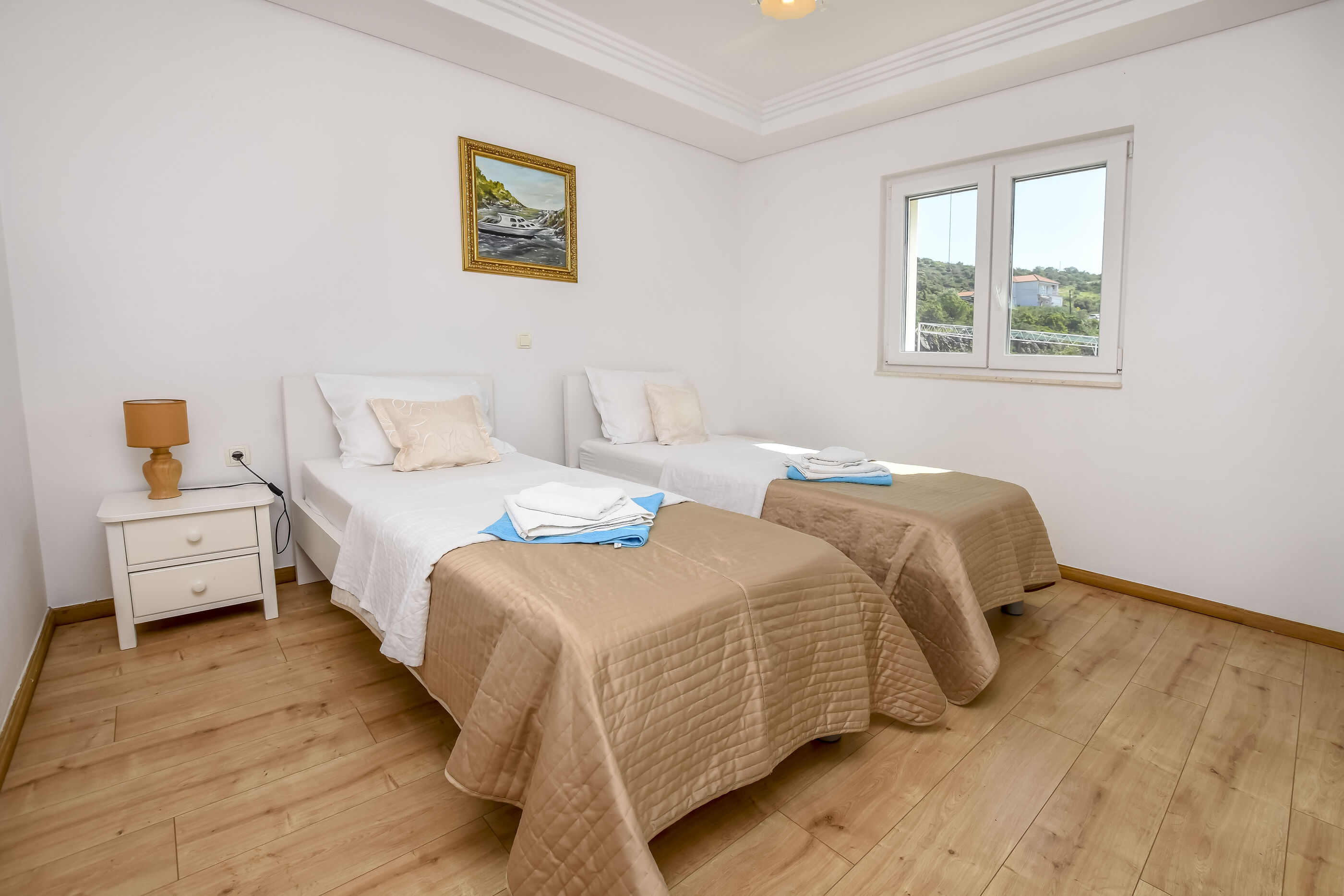 Apartments Silvana 23221-A2