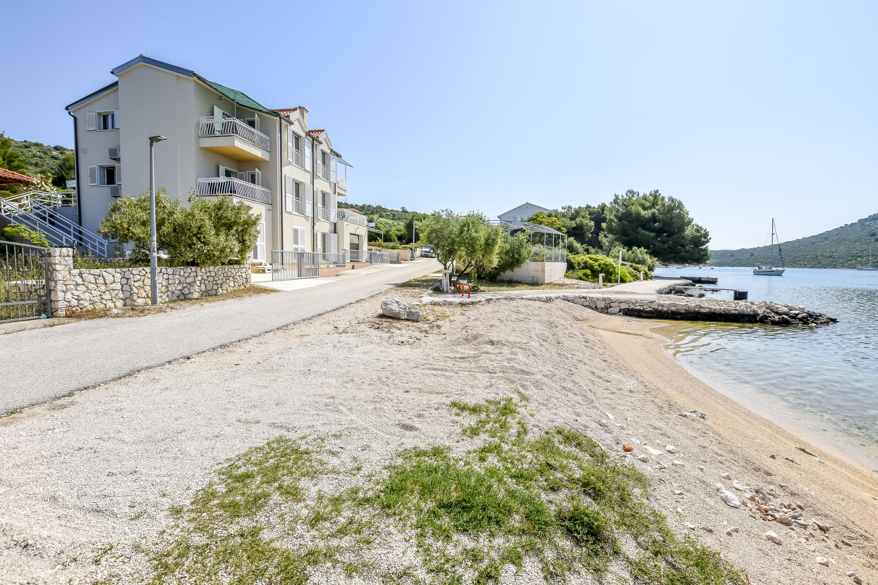 Apartments Silvana 23221-A2