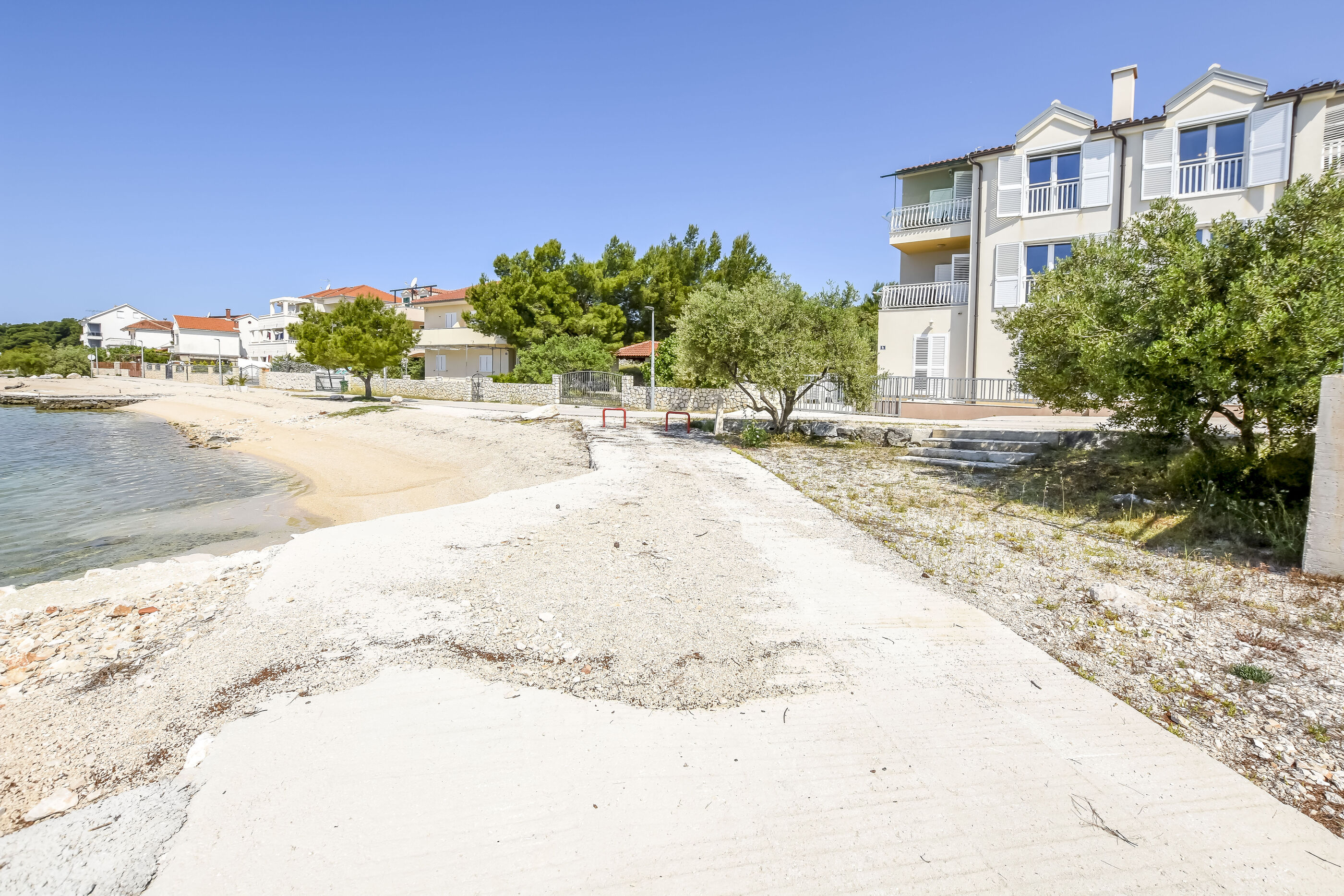 Apartments Silvana 23221-A2