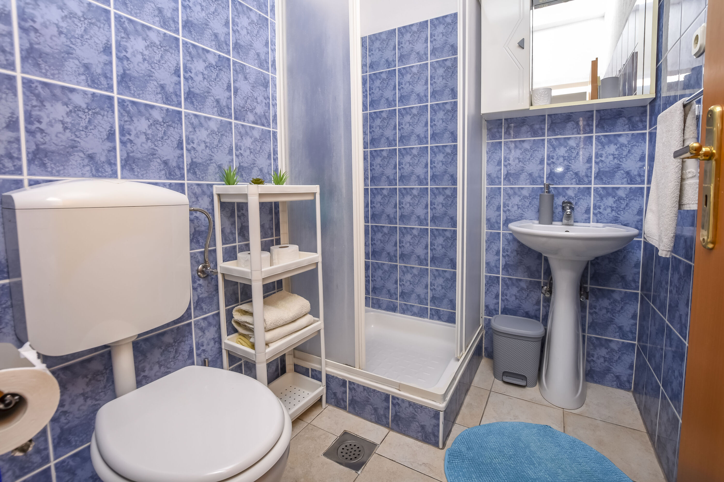 Apartments Antea 10361-A2