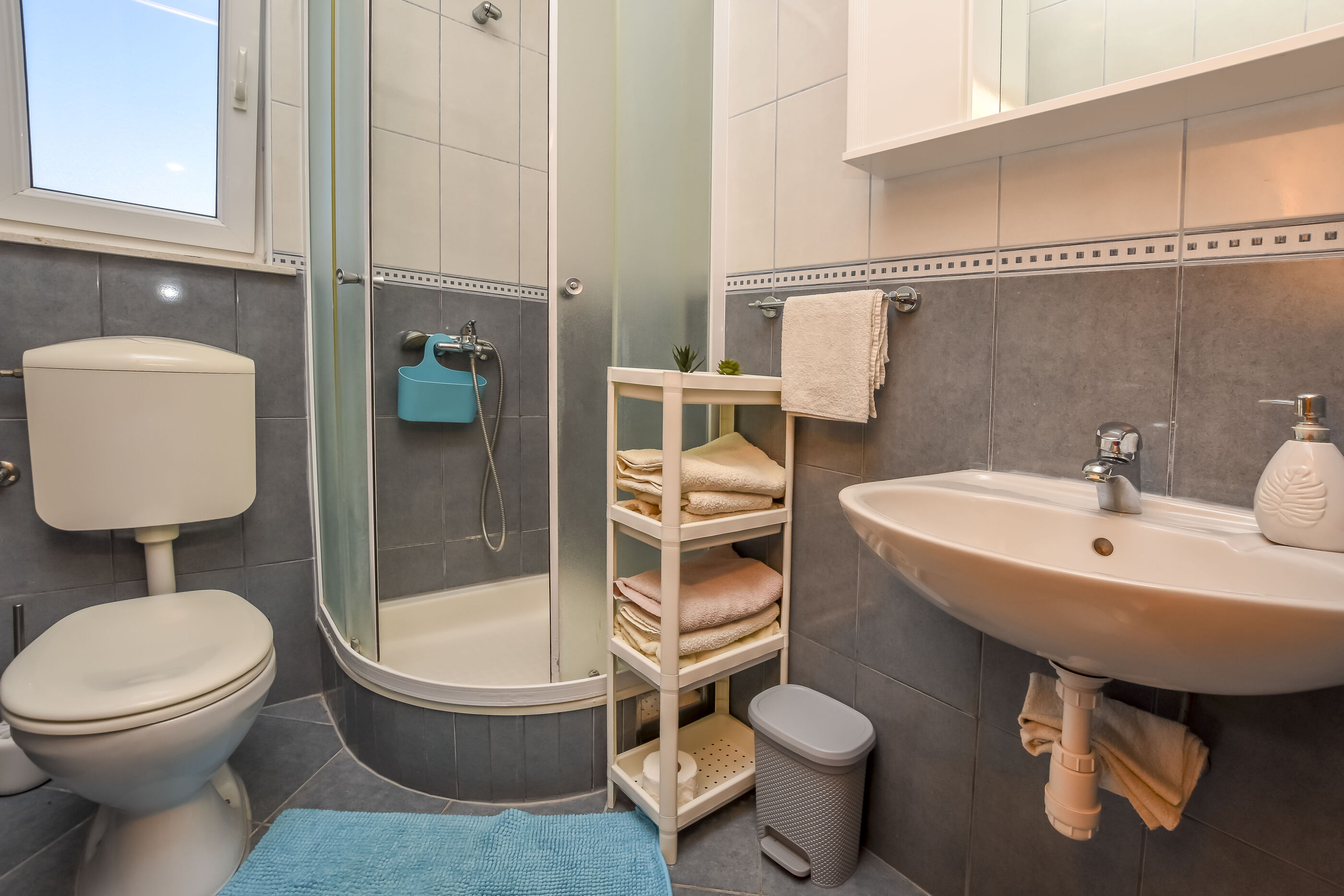 Apartments Antea 10361-A4