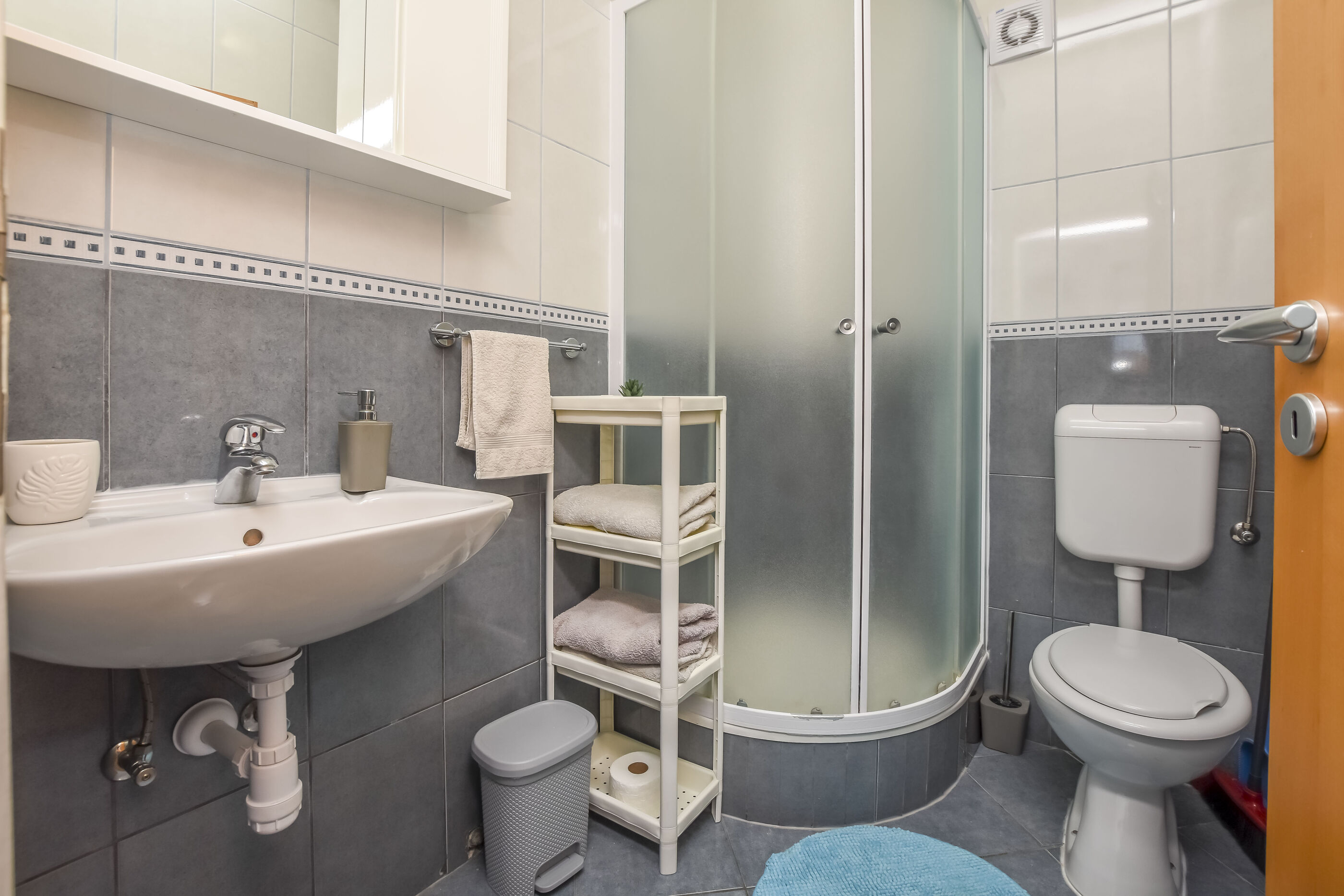 Apartments Antea 10361-A4