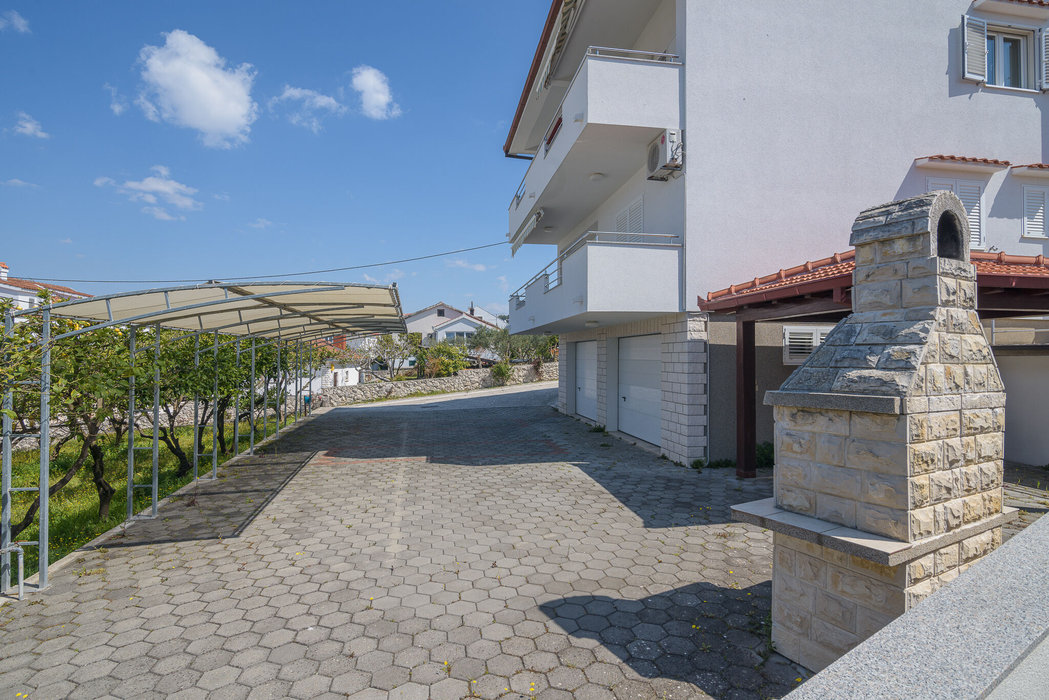 Apartments Ivan 95361-A2