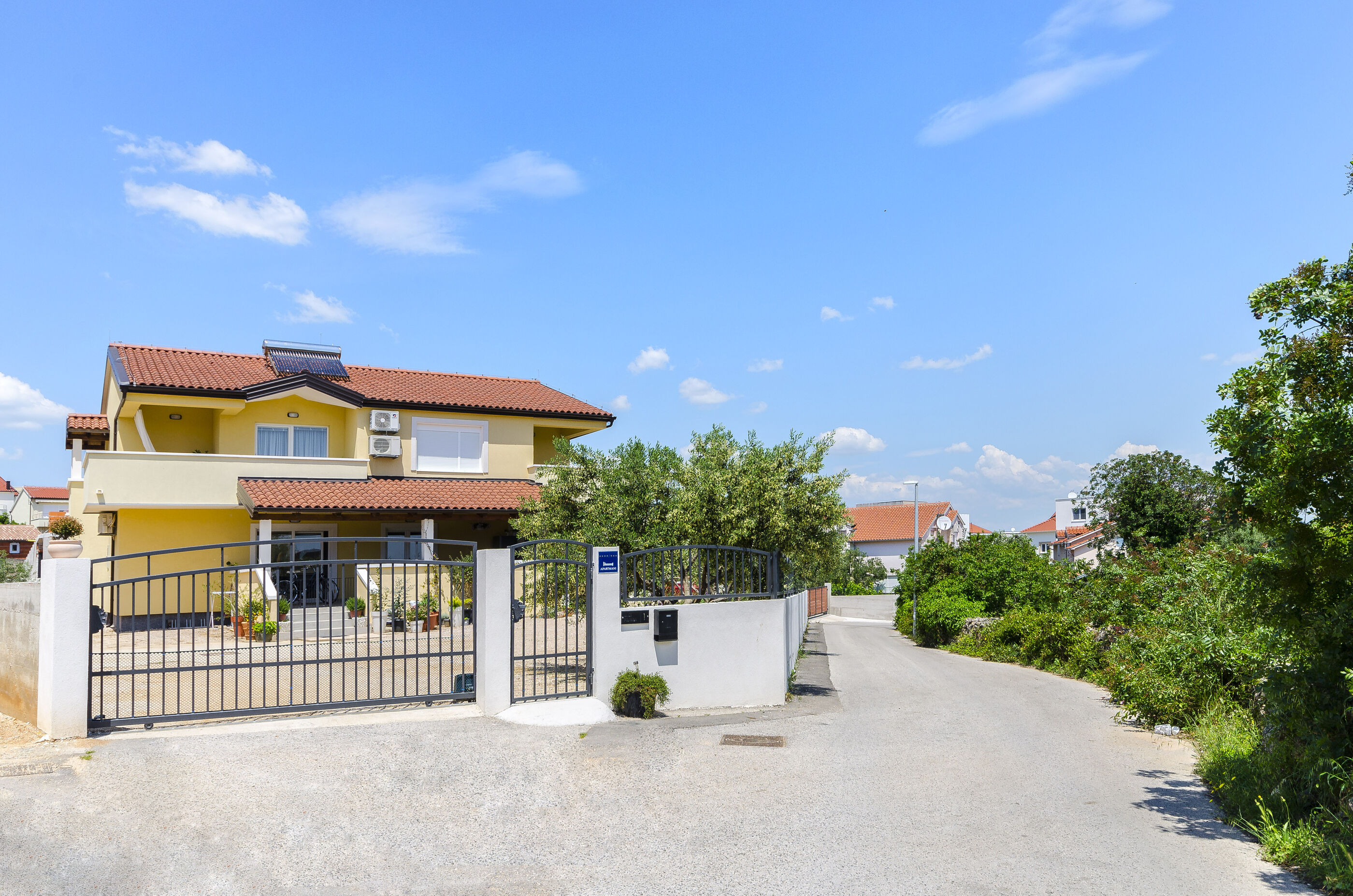 Apartments Diora and Silver 94881-A2