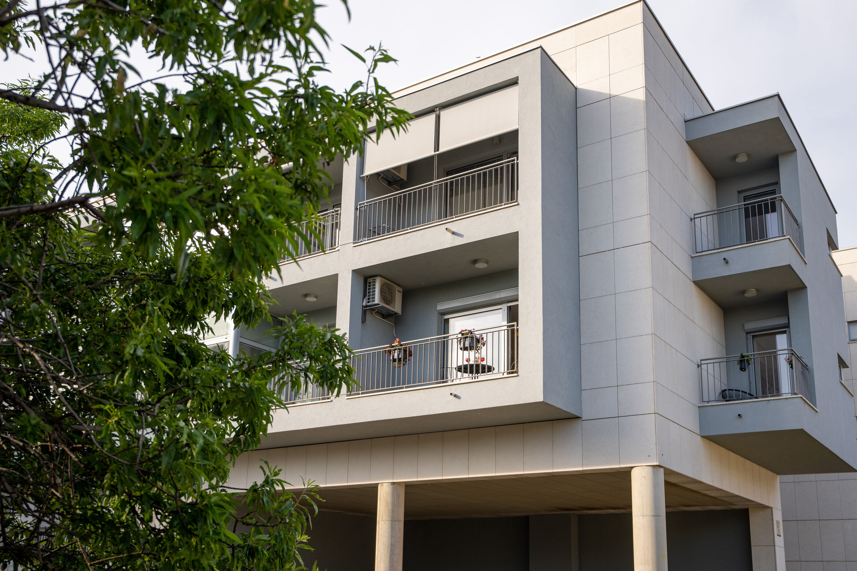 Apartment Kata Premium 94903-A1