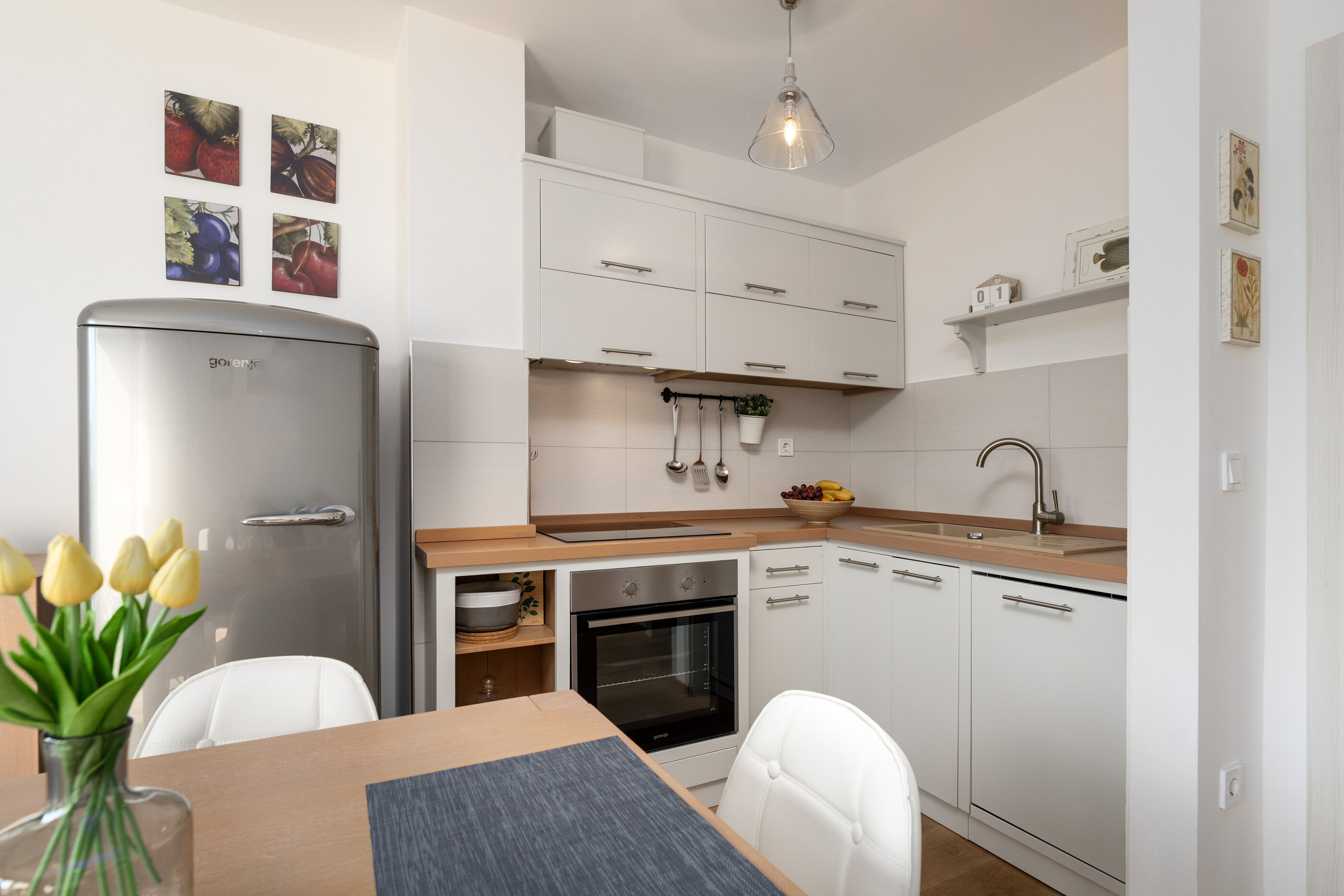 Apartment Kata Premium 94903-A1