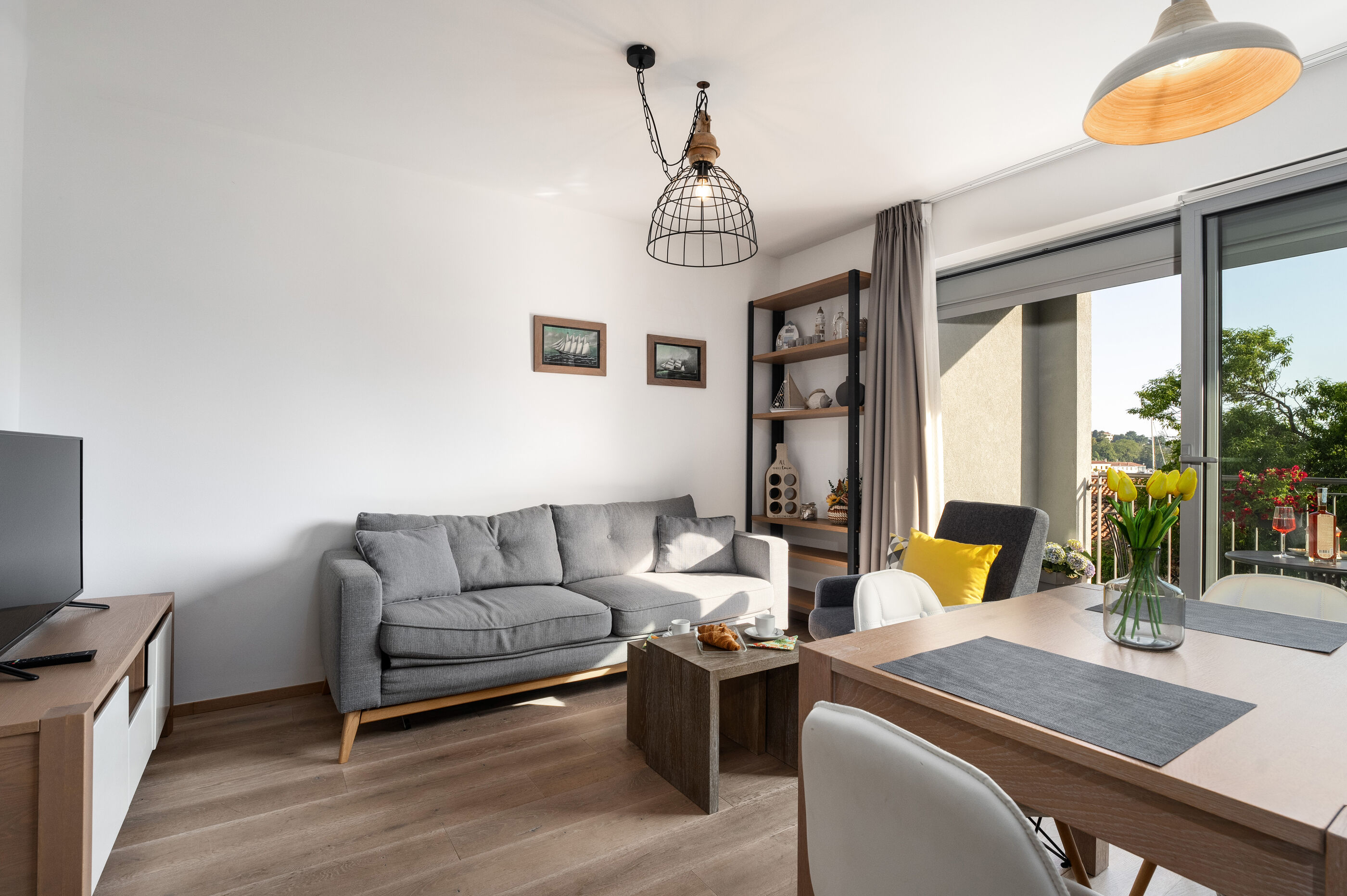 Apartment Kata Premium 94903-A1