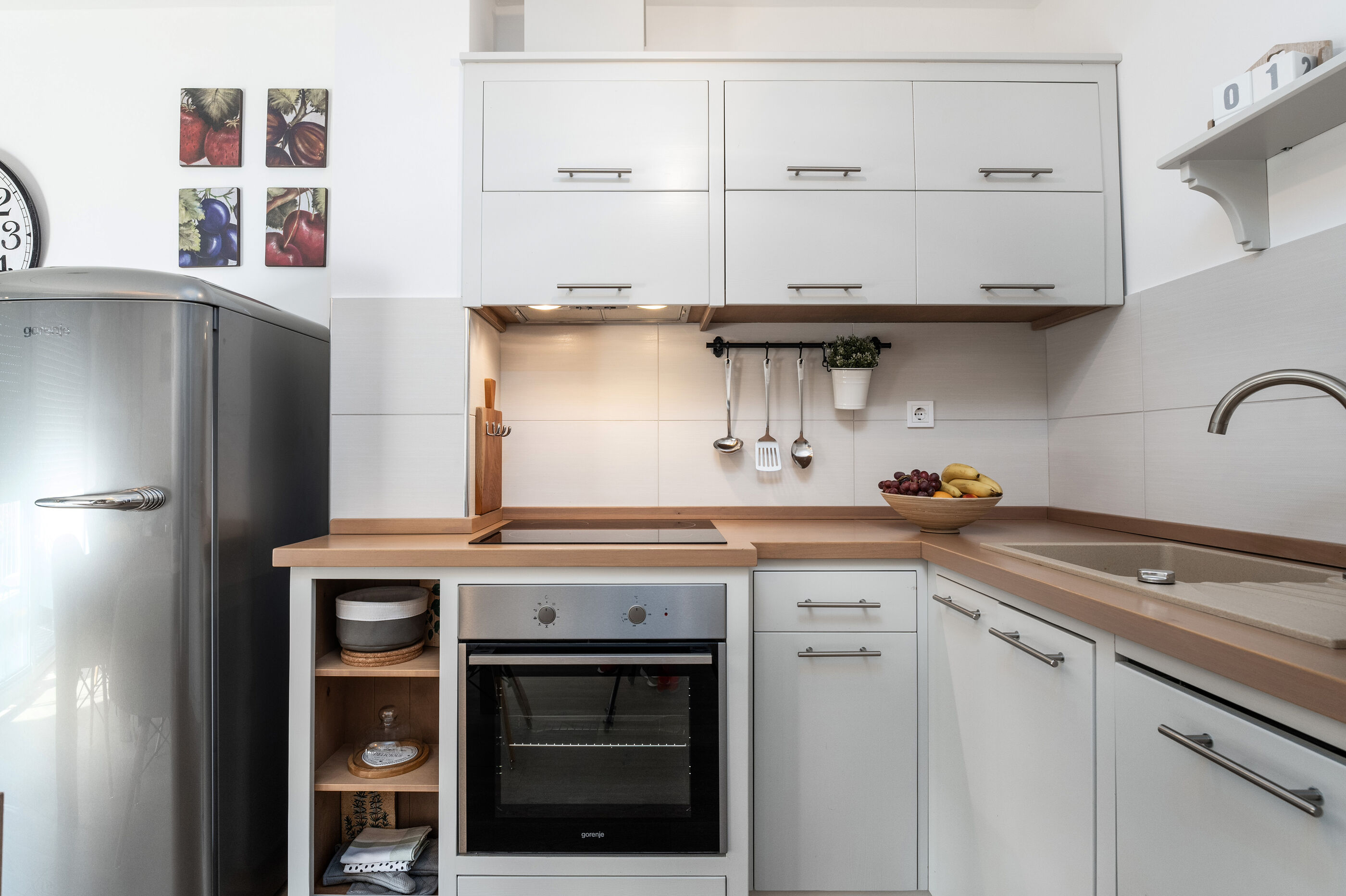 Apartment Kata Premium 94903-A1
