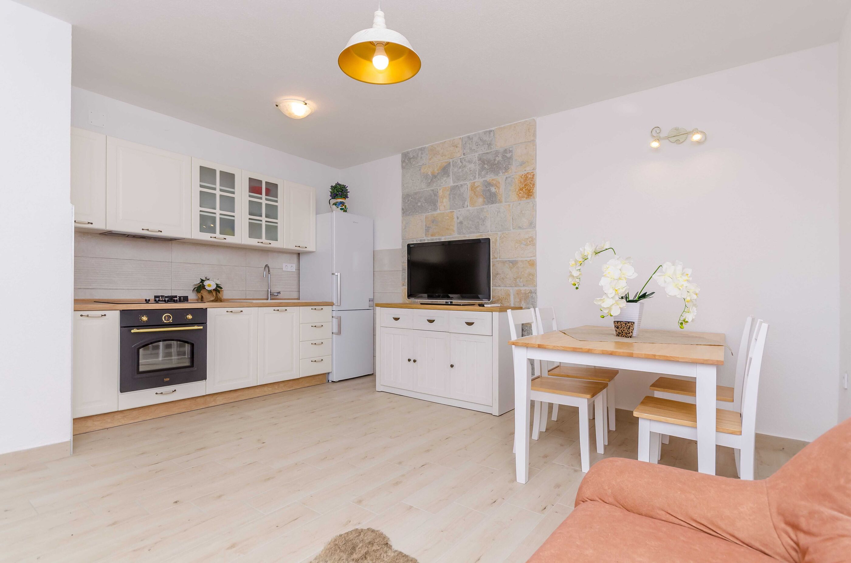 Apartments Rico 95451-A2